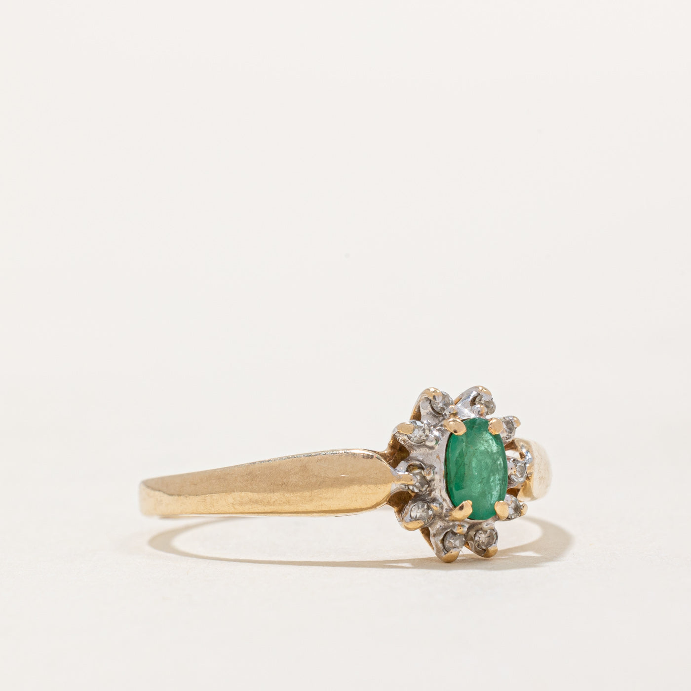 Emerald & Diamond Halo Ring | 0.13ct, 0.05ctw | SZ 9 |