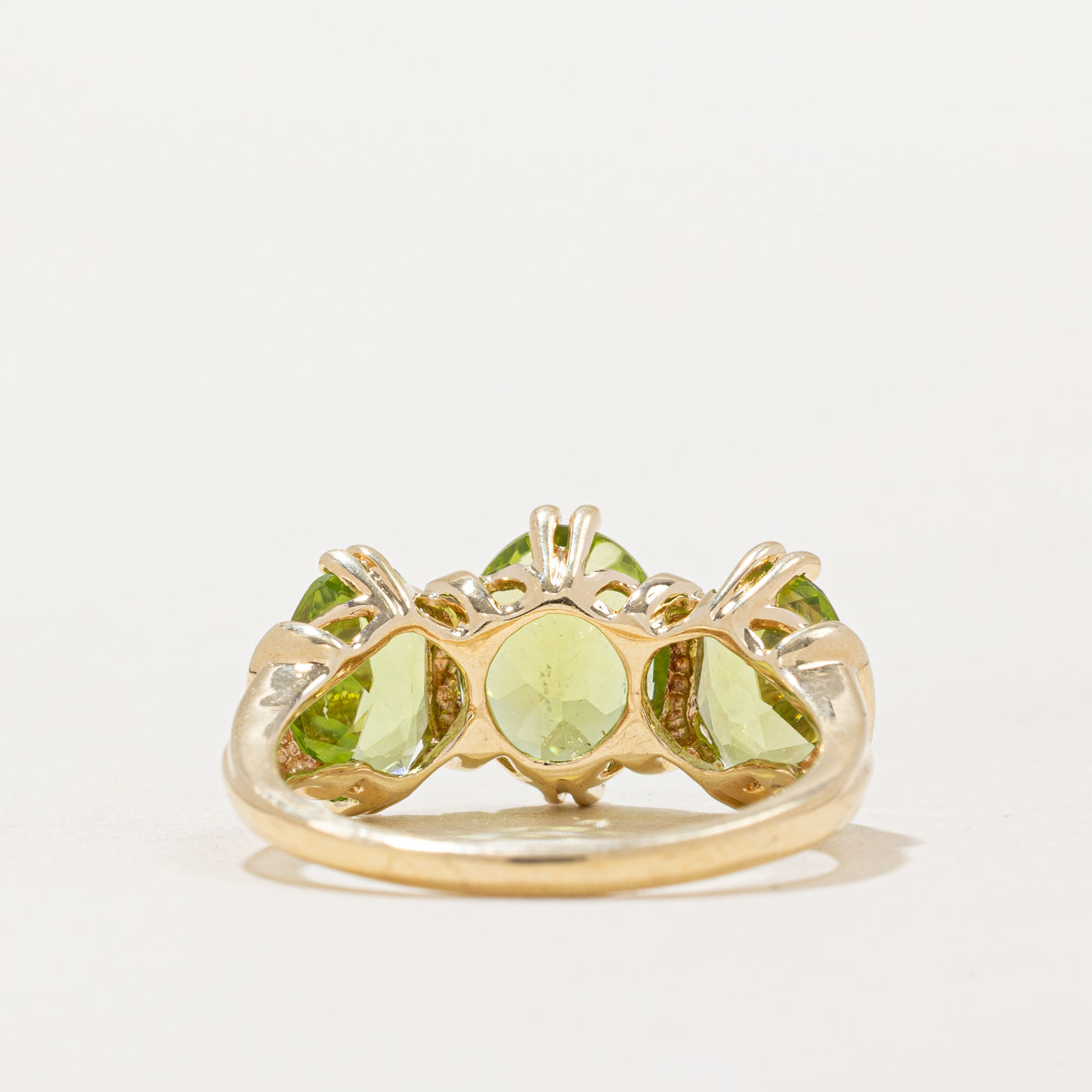Bague trois pierres péridot | 4,20 ct | Taille 7 | 