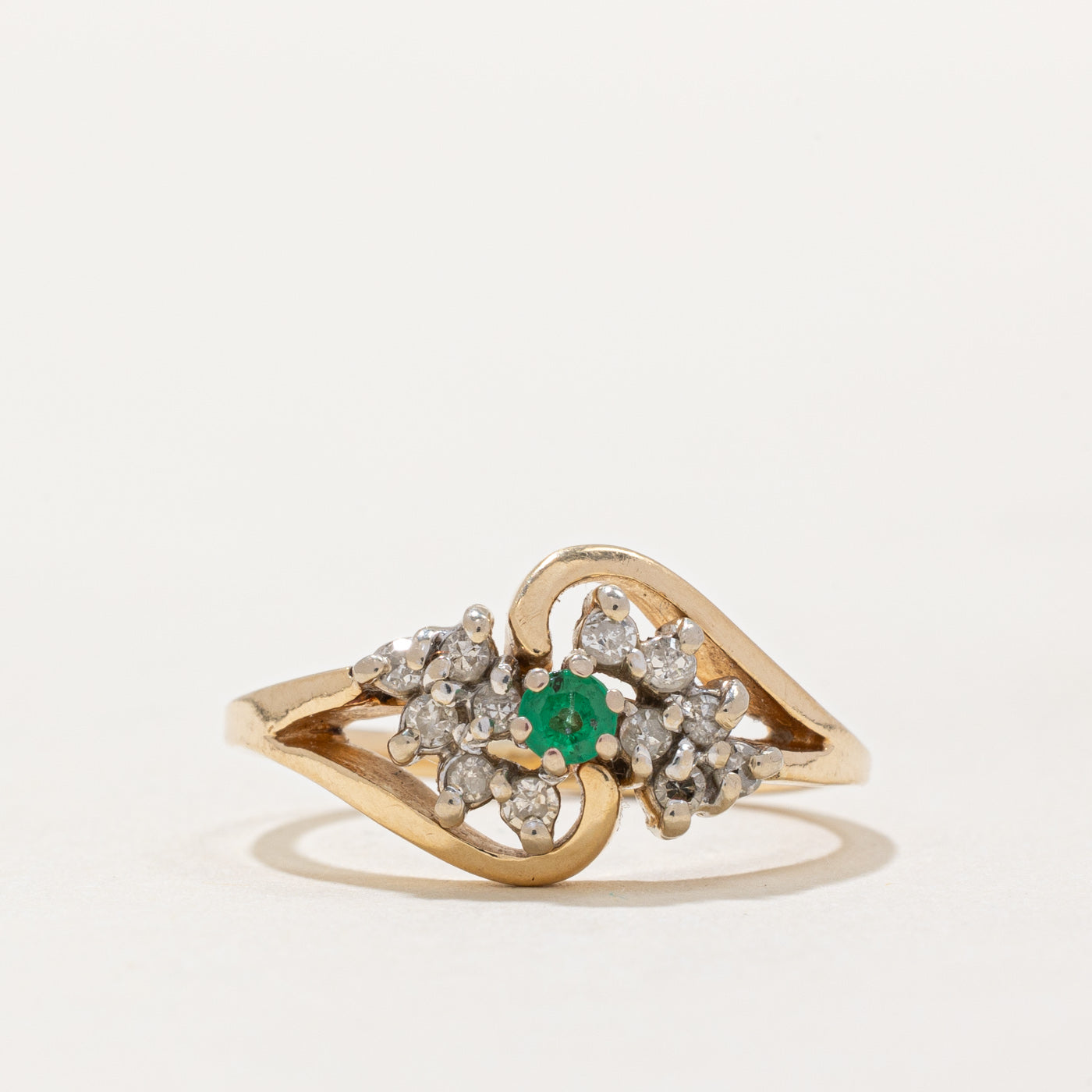 Emerald & Diamond Cluster Ring | 0.06ct, 0.12ctw | SZ 5 |