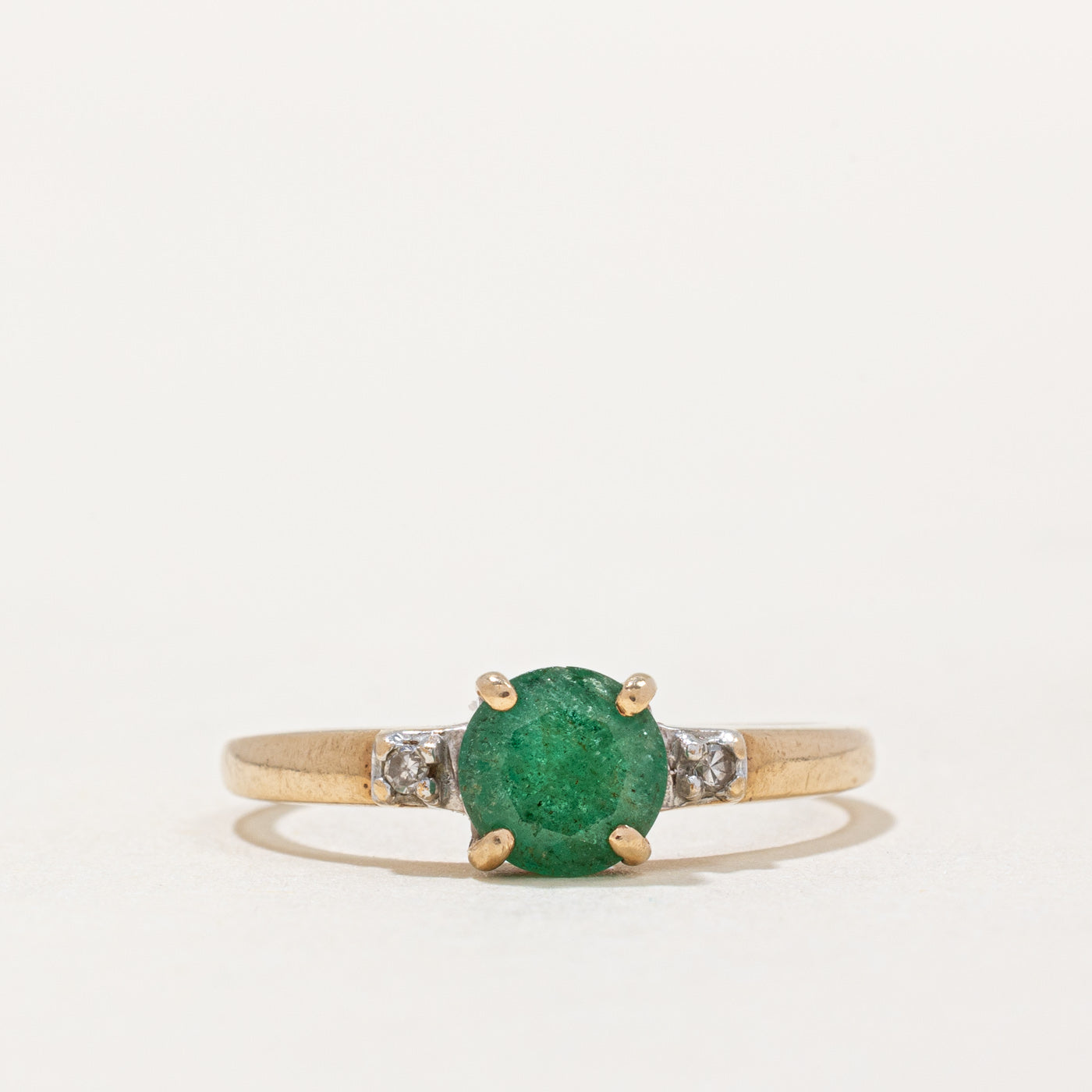 Round Cut Emerald & Diamond Ring | 0.60ct, 0.03ctw | SZ 7 |