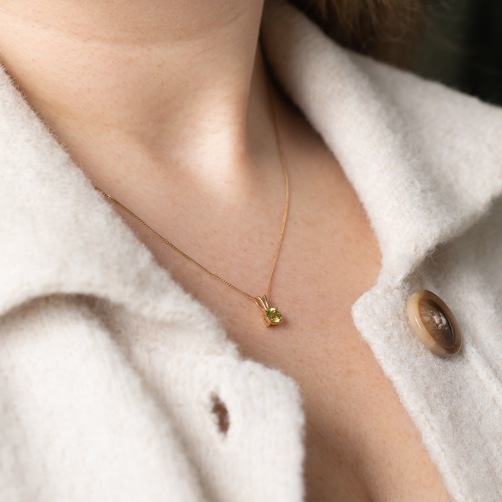 Collier pendentif péridot | 0,45 ct | 47 cm | 