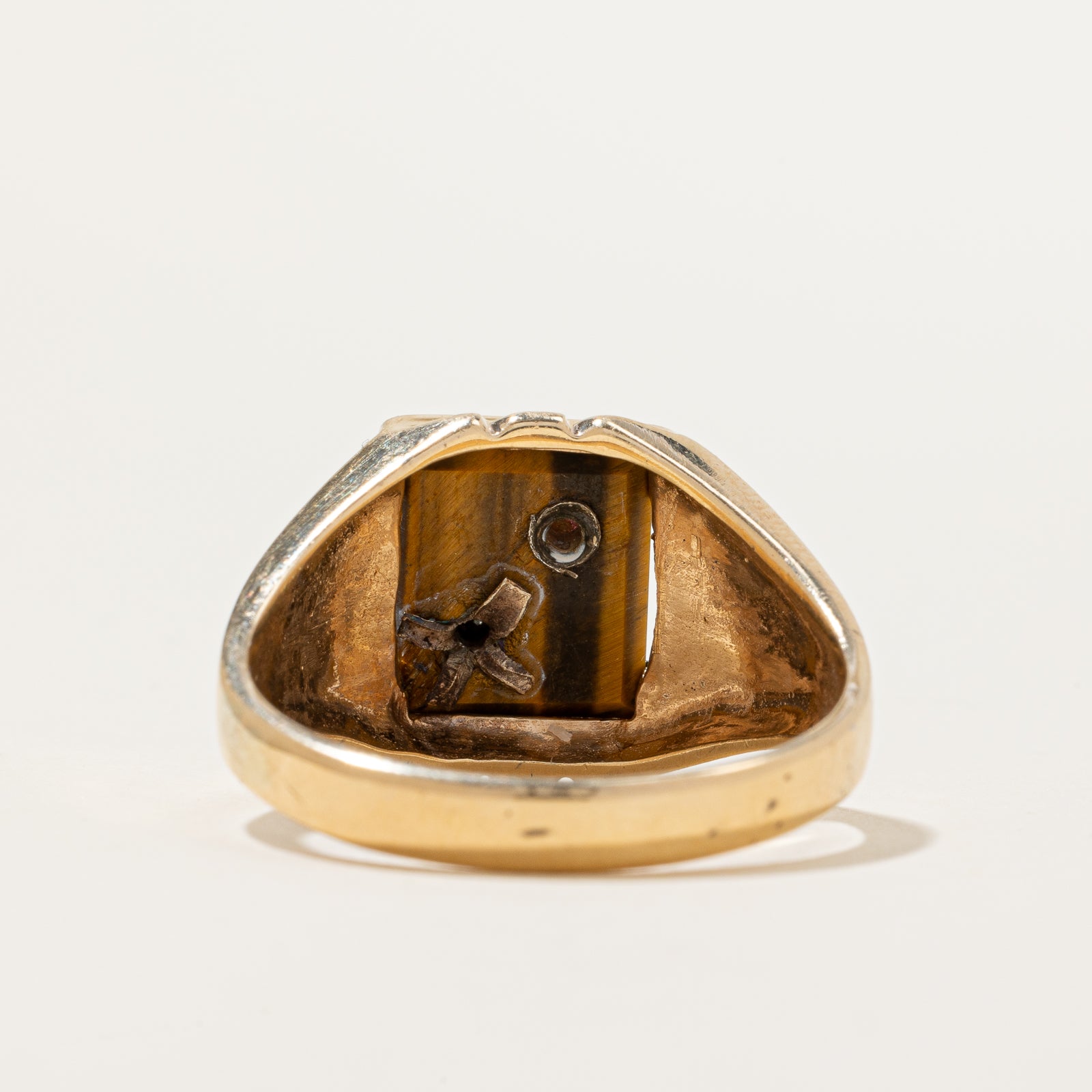 Tiger's Eye Signet Ring | 2.00ct, 0.01ct, 0.01ct | SZ 12.5 |