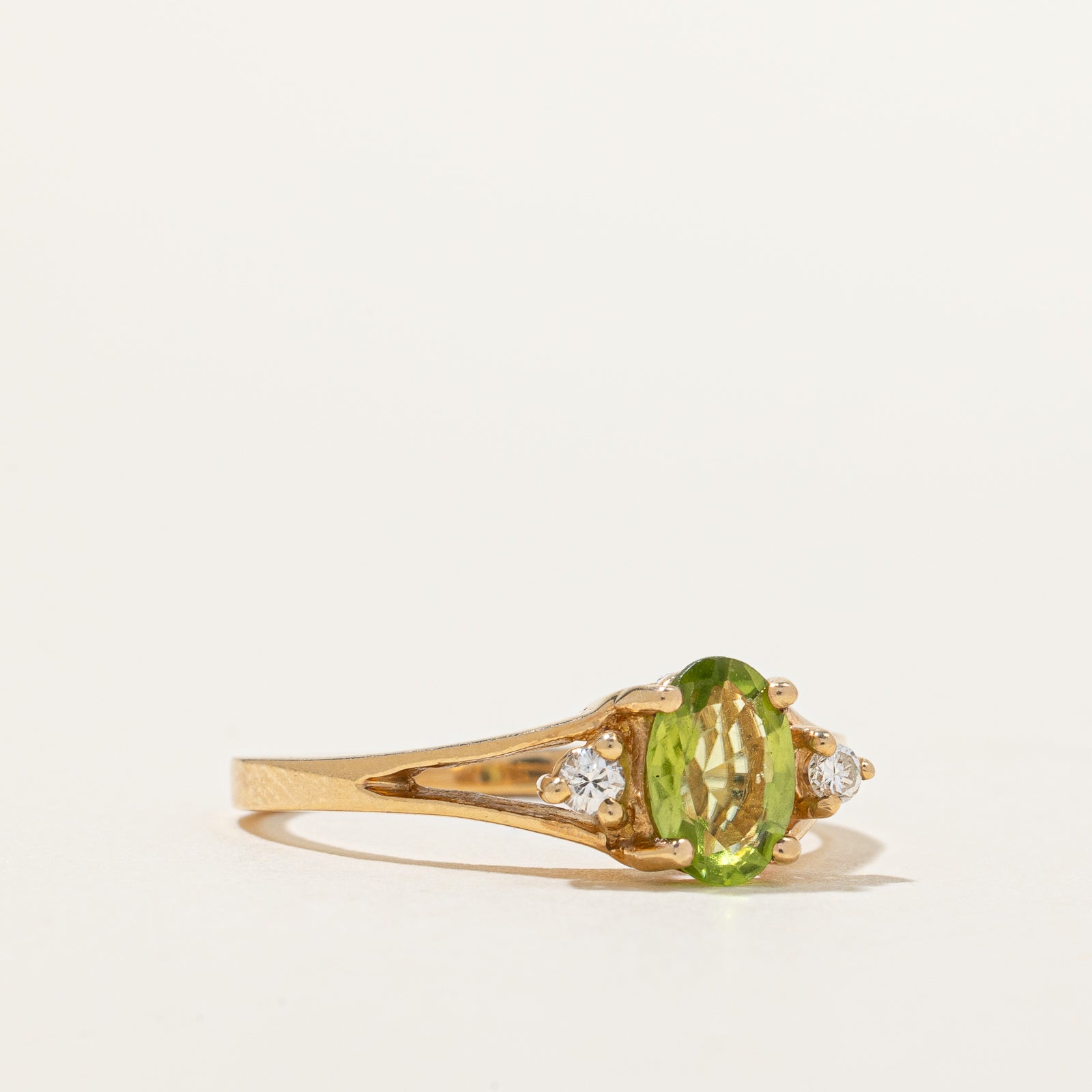 Peridot & Diamond Tapered Ring | 0.65ct, 0.05ctw | SZ  7 |
