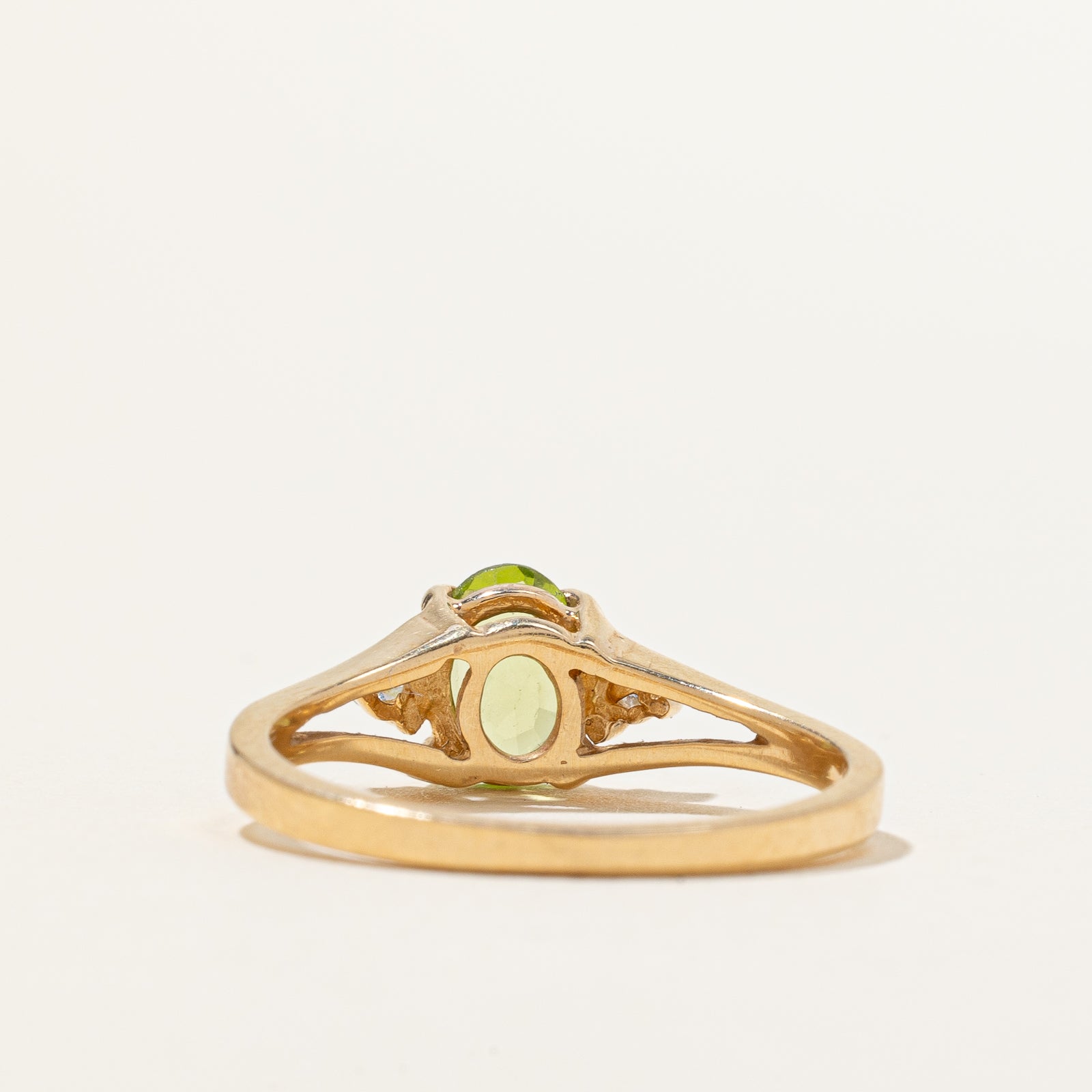 Peridot & Diamond Tapered Ring | 0.65ct, 0.05ctw | SZ  7 |