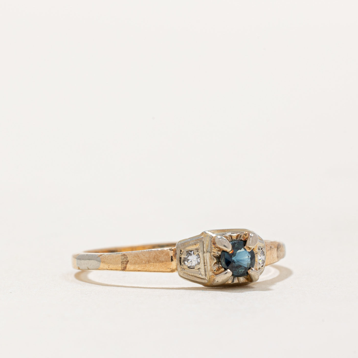 Sapphire & Diamond Ring | 0.12ct, 0.02ctw | SZ 7 |