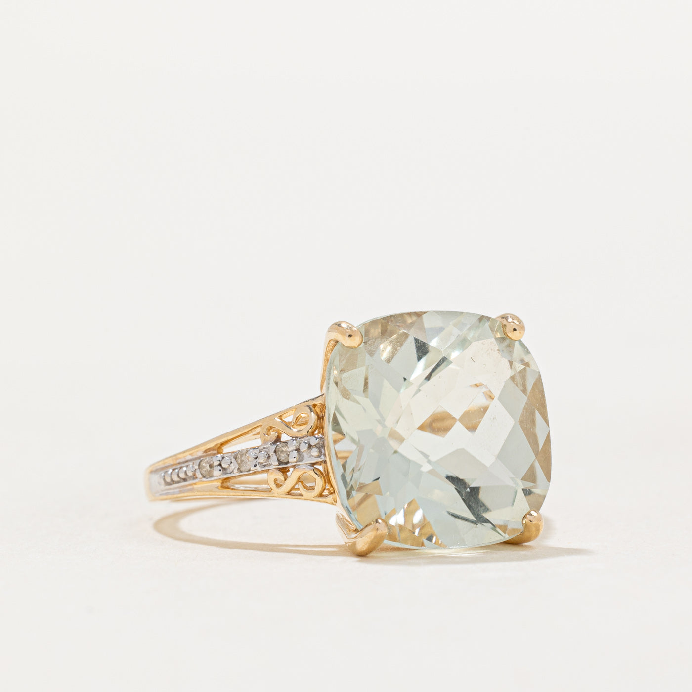 Mint Green Quartz & Diamond Cocktail Ring | 6.70ct, 0.02ctw | SZ 6.25 |