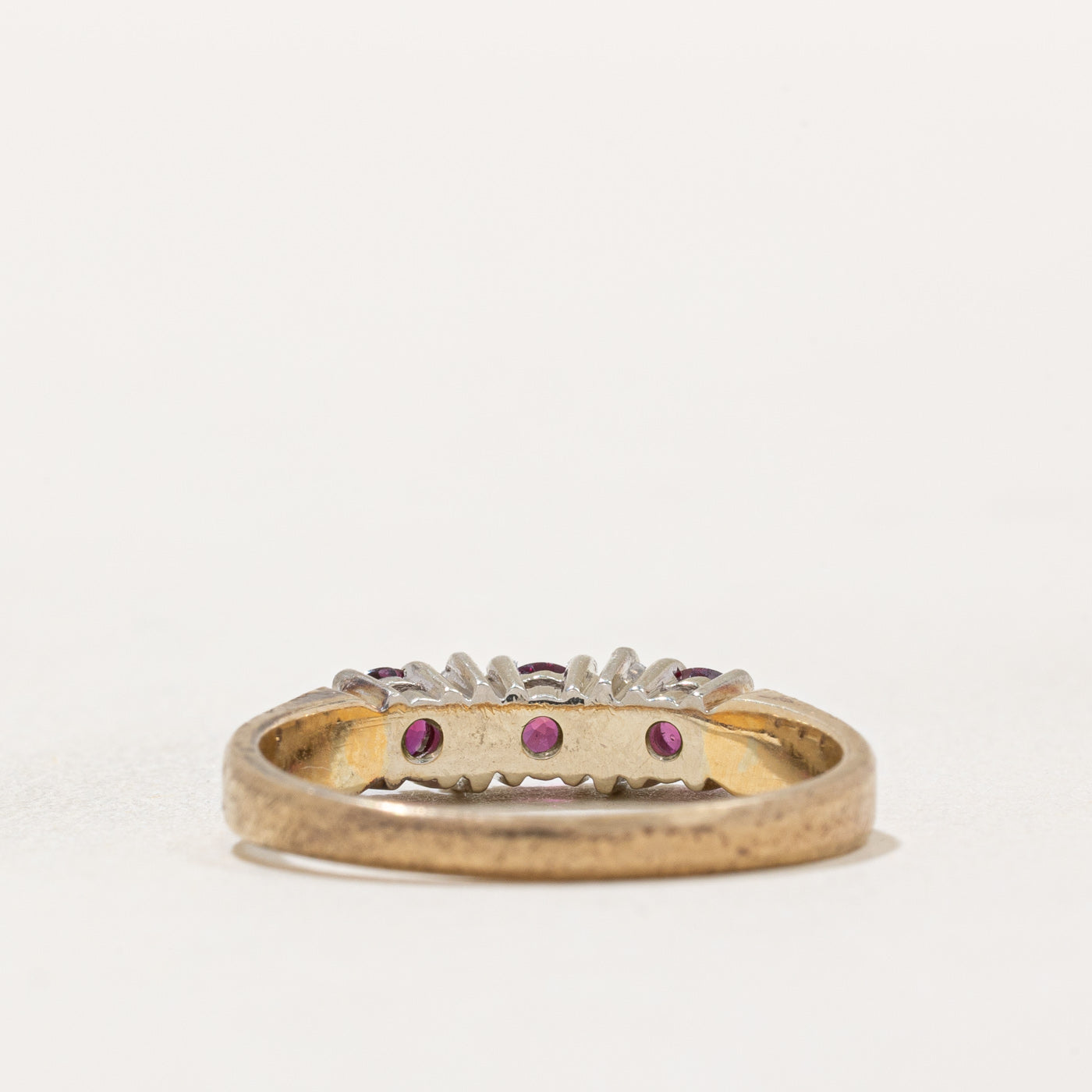 Ruby & Diamond Ring | 0.45ctw, 0.04ctw | SZ 6 |