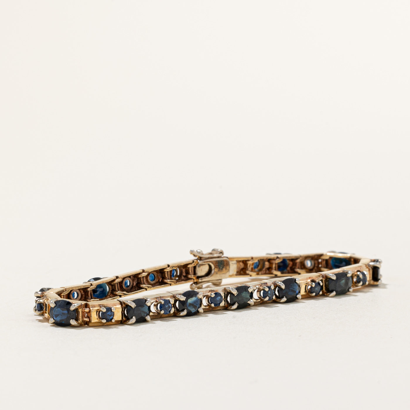 Sapphire Tennis Bracelet | 9.00ctw | 7" |