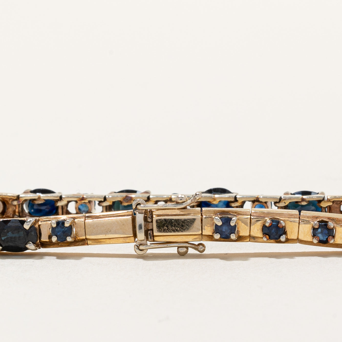 Sapphire Tennis Bracelet | 9.00ctw | 7" |