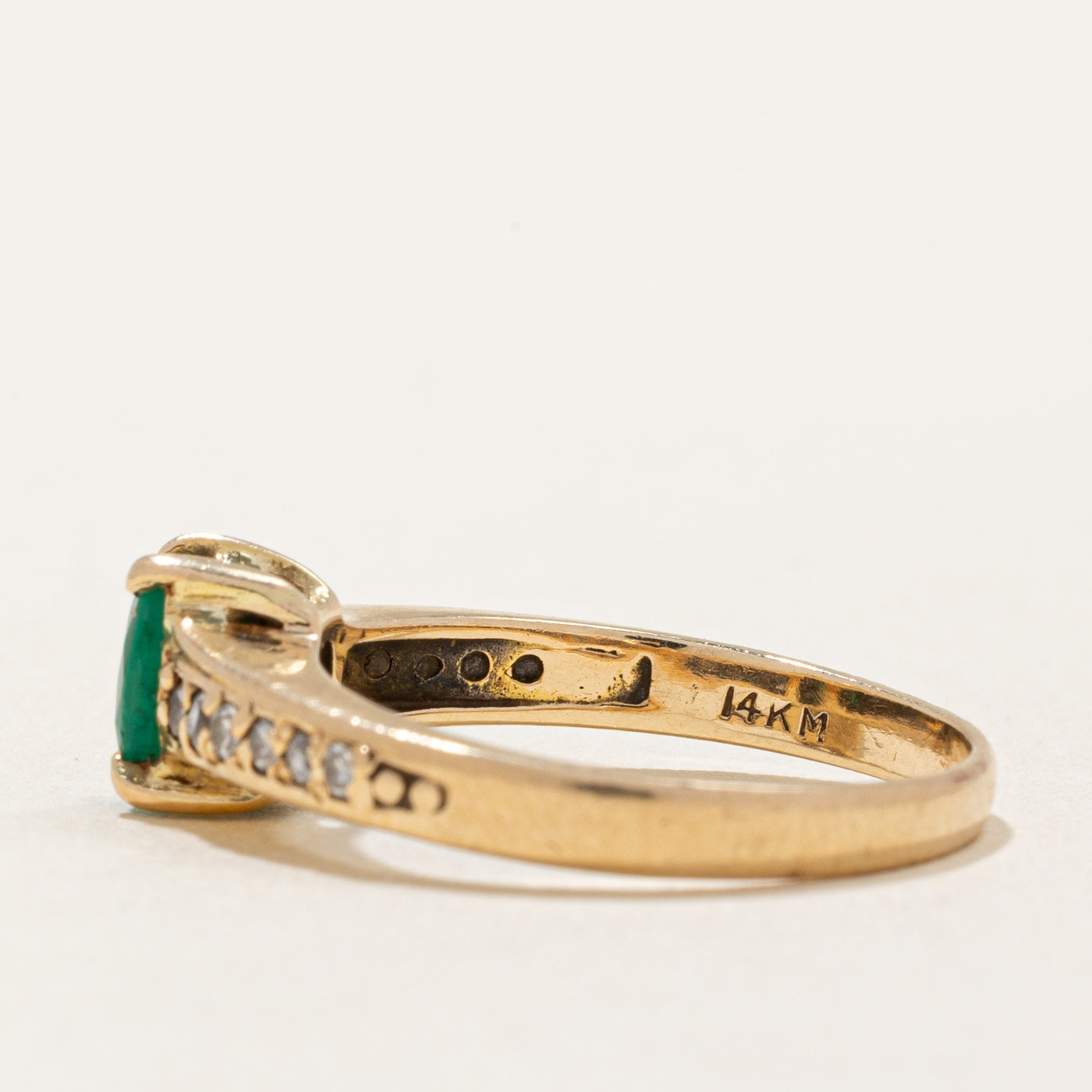 Emerald & Diamond Ring | 0.35ct, 0.09ctw | SZ 6 |