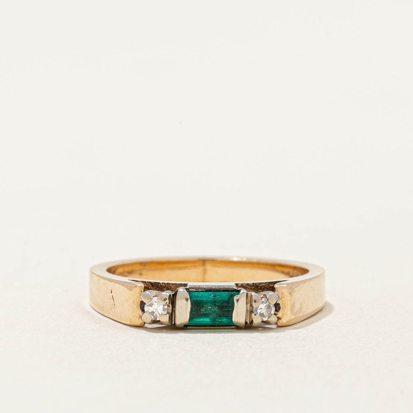 Emerald & Diamond Ring | 0.12ct, 0.04ctw | SZ 4.25 |