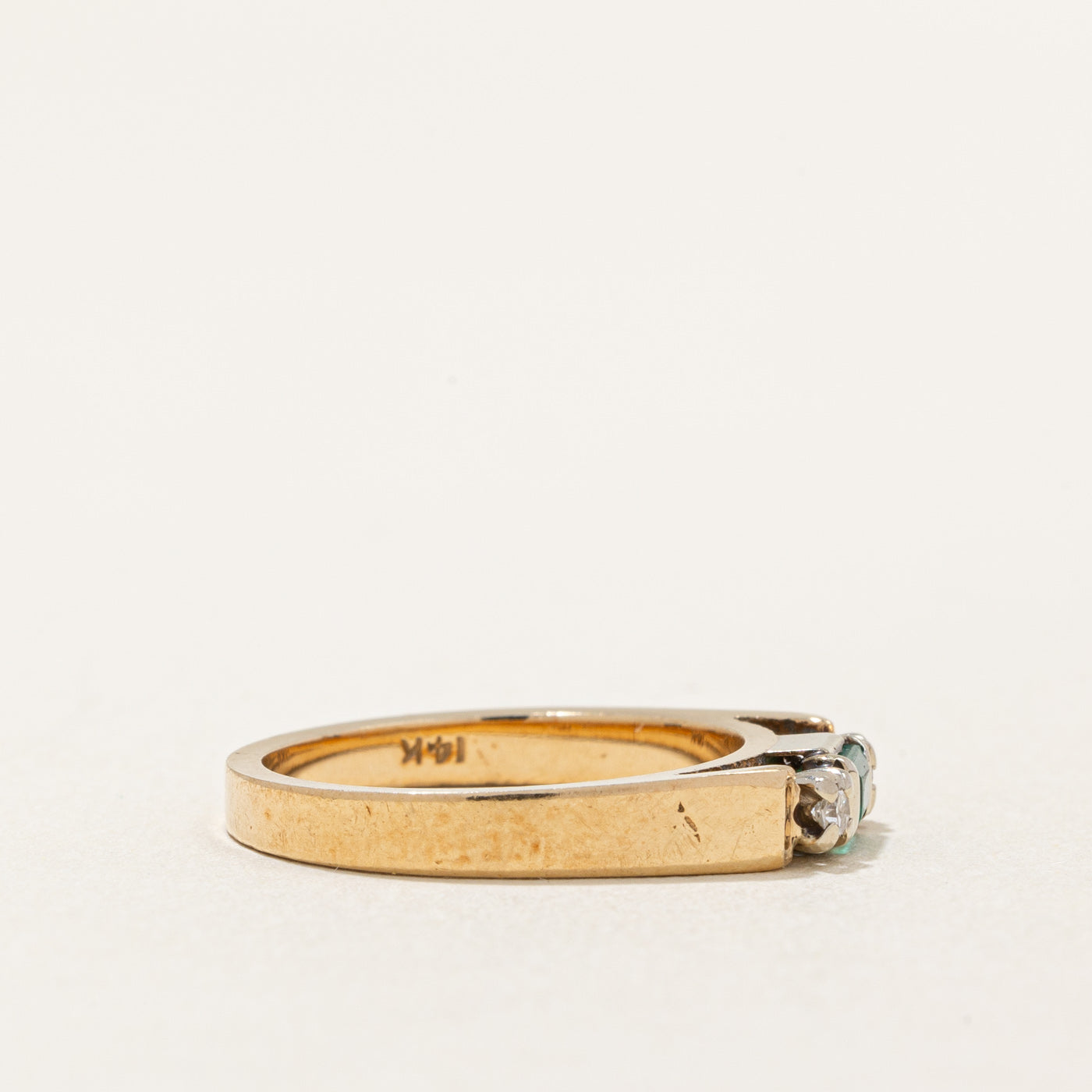 Emerald & Diamond Ring | 0.12ct, 0.04ctw | SZ 4.25 |