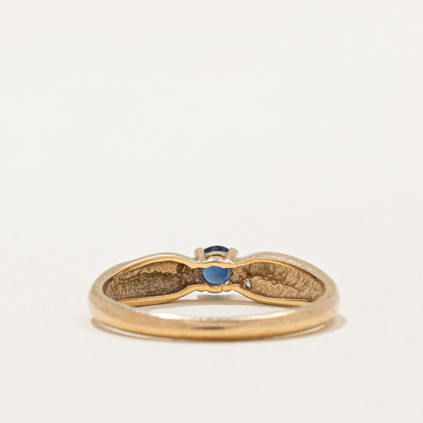 Sapphire & Diamond Ring | 0.18ct, 0.02ctw | SZ 7 |