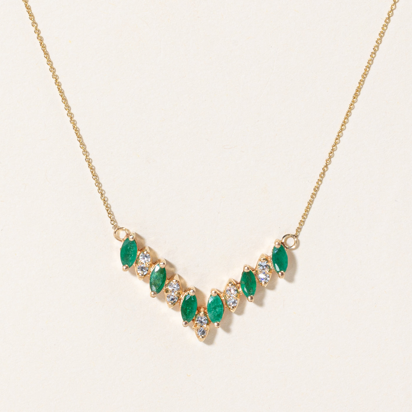 Emerald & Diamond Pendant Necklace | 0.51ctw, 0.20ctw | 17" |