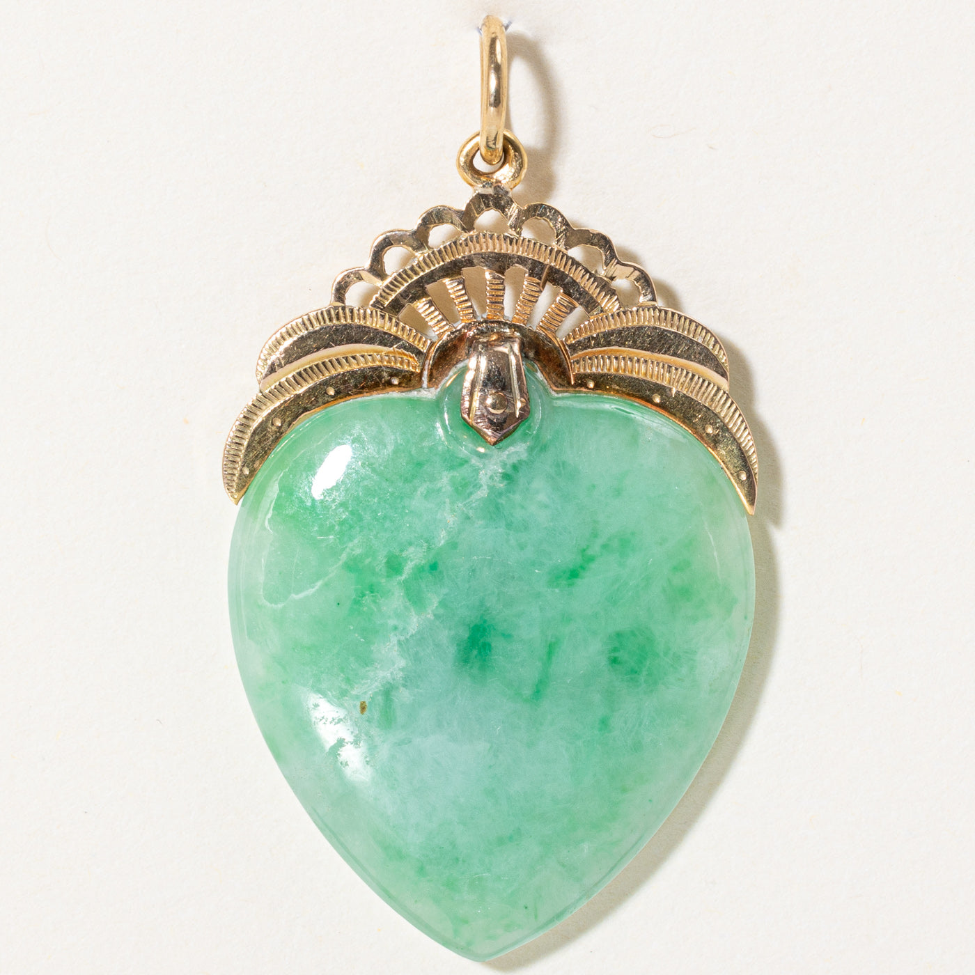 Jadeite Heart Pendant | 30.00ct |