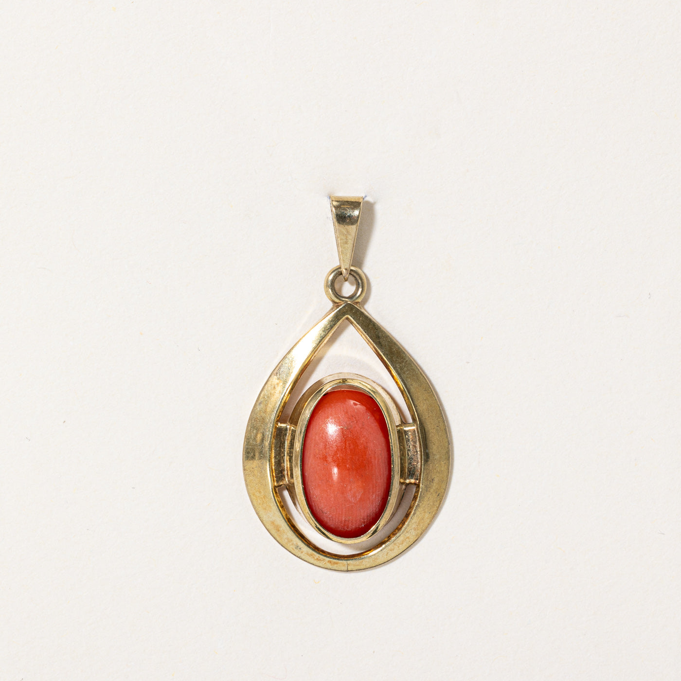 Coral Pendant | 3.25ct |