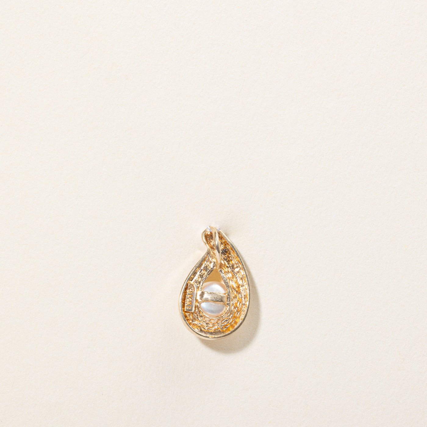 Pearl & Diamond Pendant | 0.01ct |