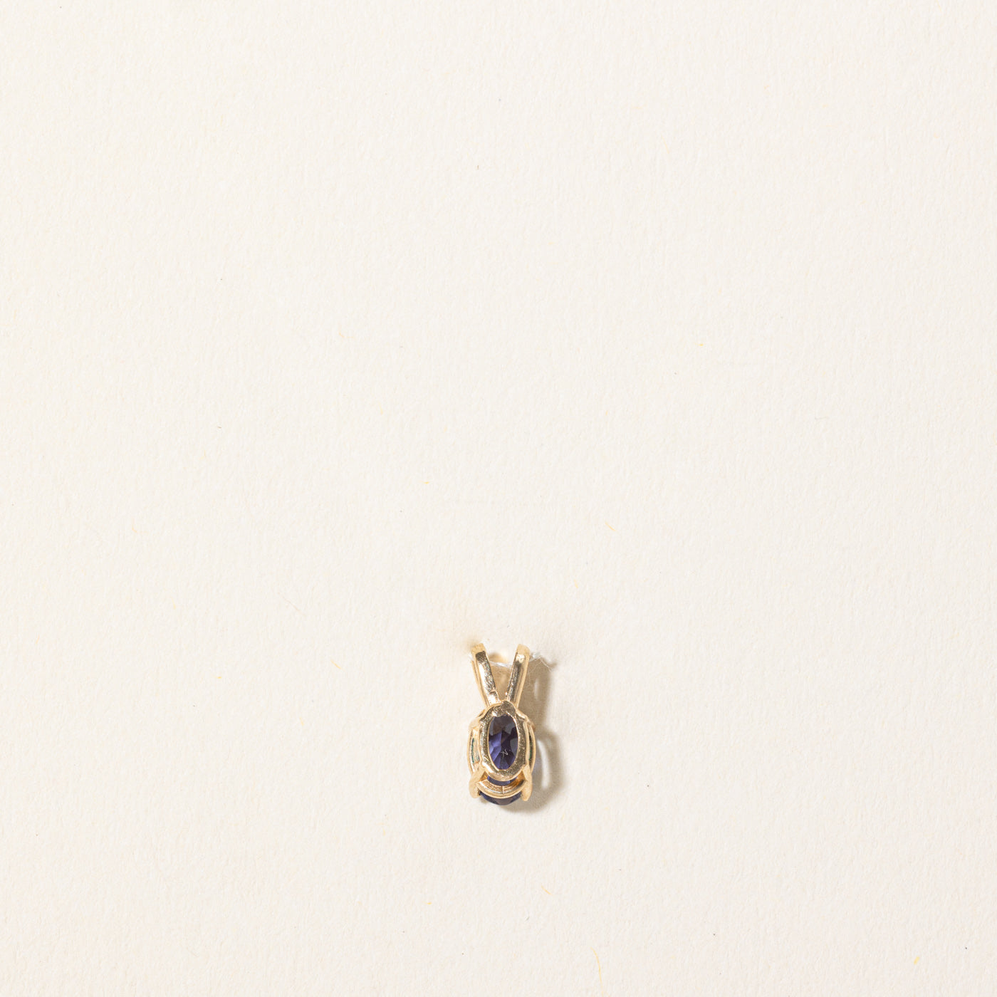 Iolite Pendant | 0.35ct |