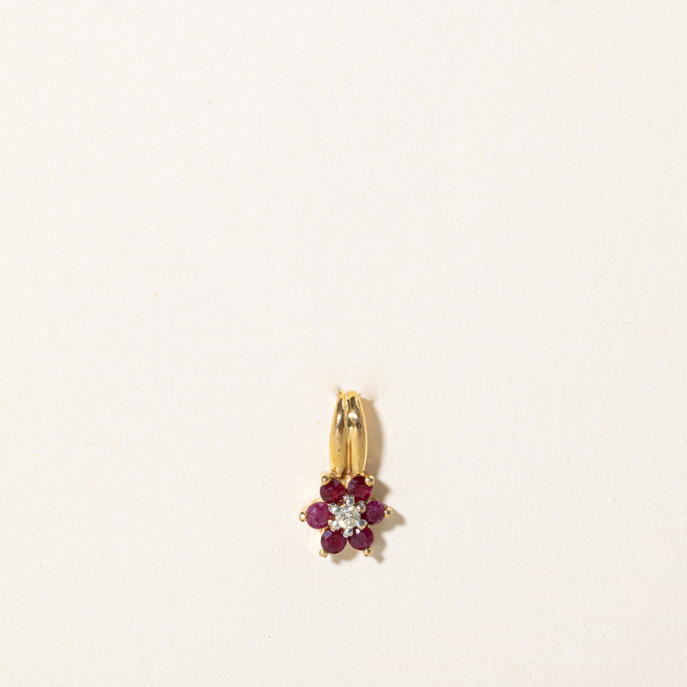 Ruby & Diamond Pendant | 0.34ctw, 0.04ct |