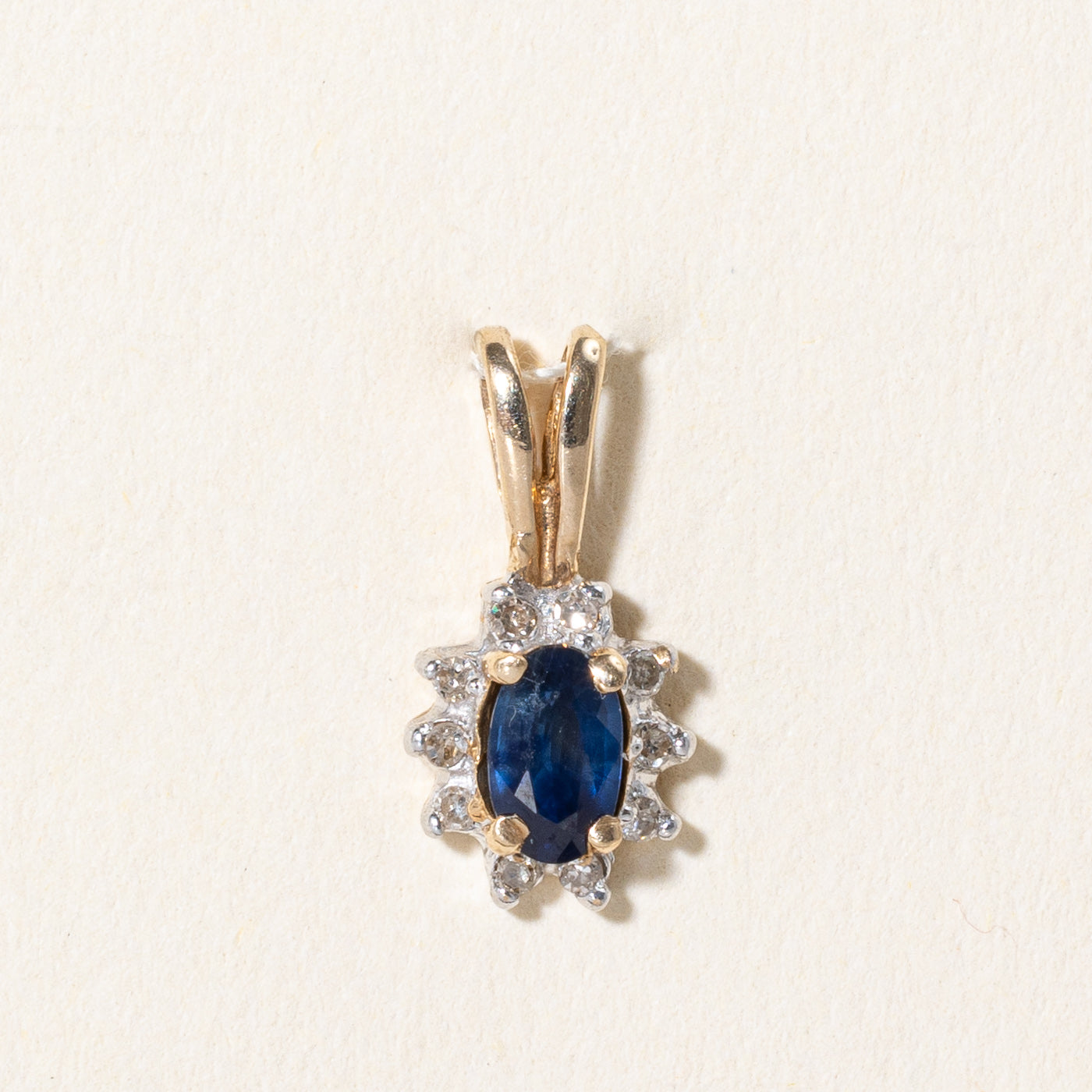 Sapphire & Diamond Halo Pendant | 0.25ct, 0.08ctw |