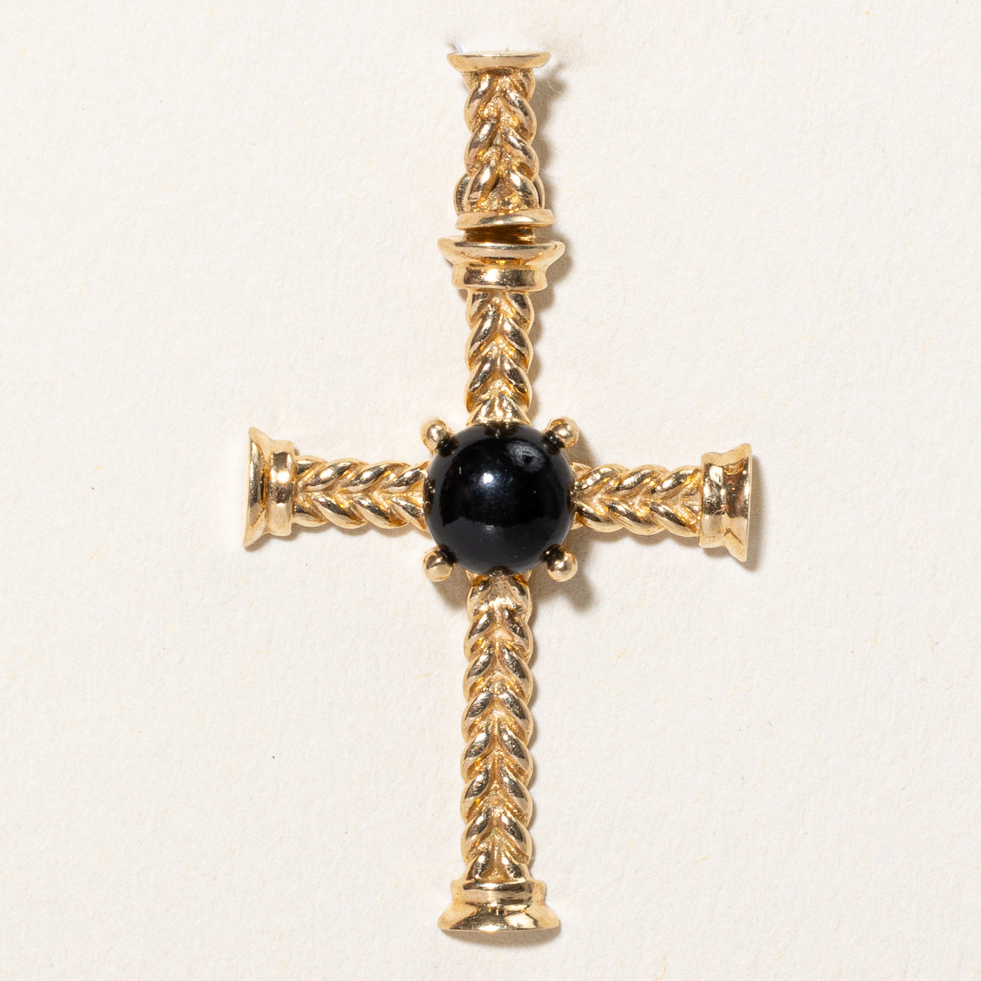 Black Onyx Cross Pendant | 0.75ct |