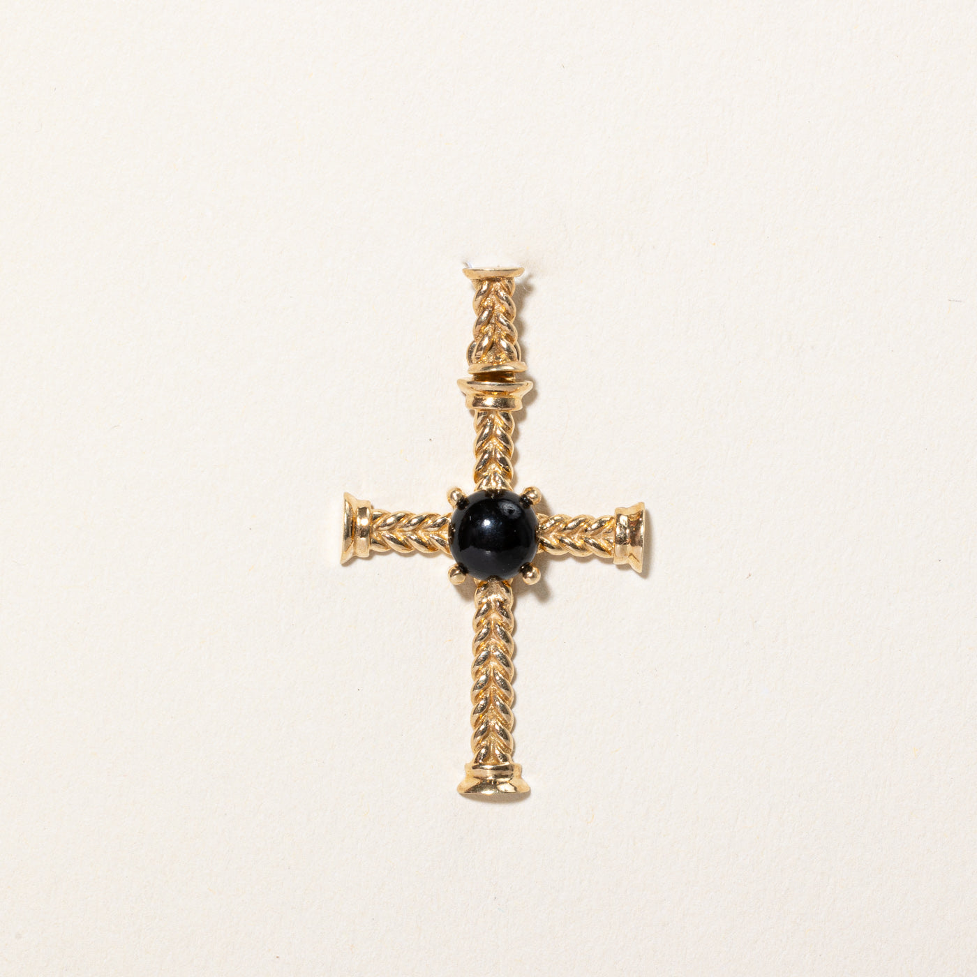 Black Onyx Cross Pendant | 0.75ct |