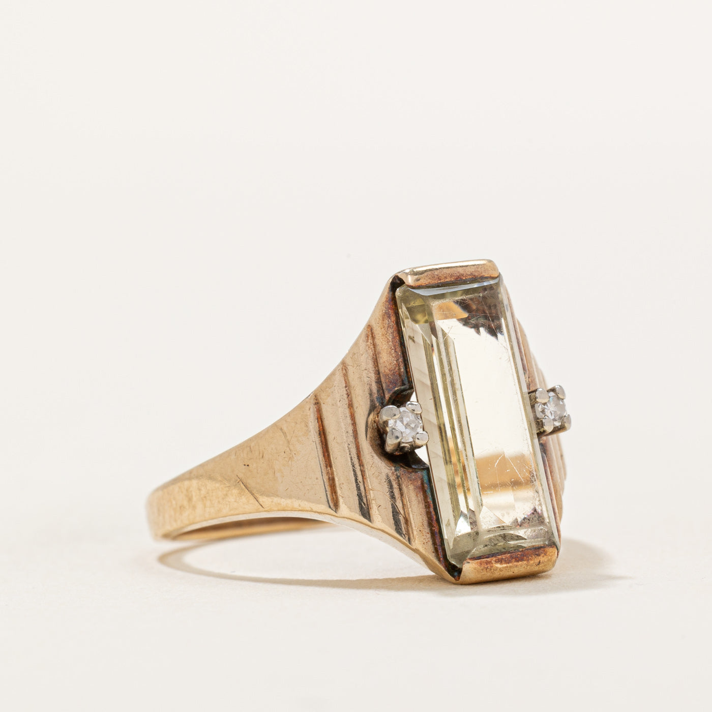 Quartz & Diamond Tapered Ring | 1.75ct, 0.04ctw | SZ 7.75 |