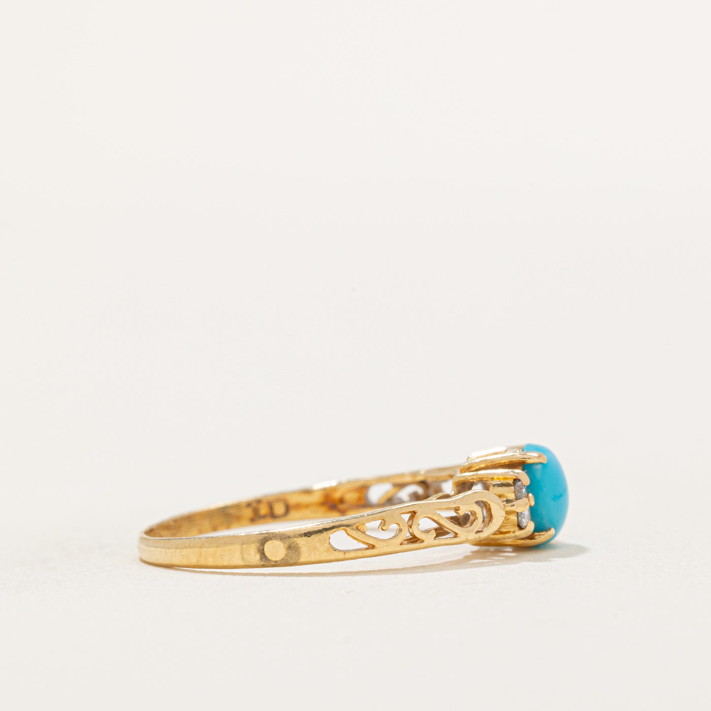Bague turquoise et diamants | 0,30 ct, 0,02 ct au total | Taille 6,75 | 
