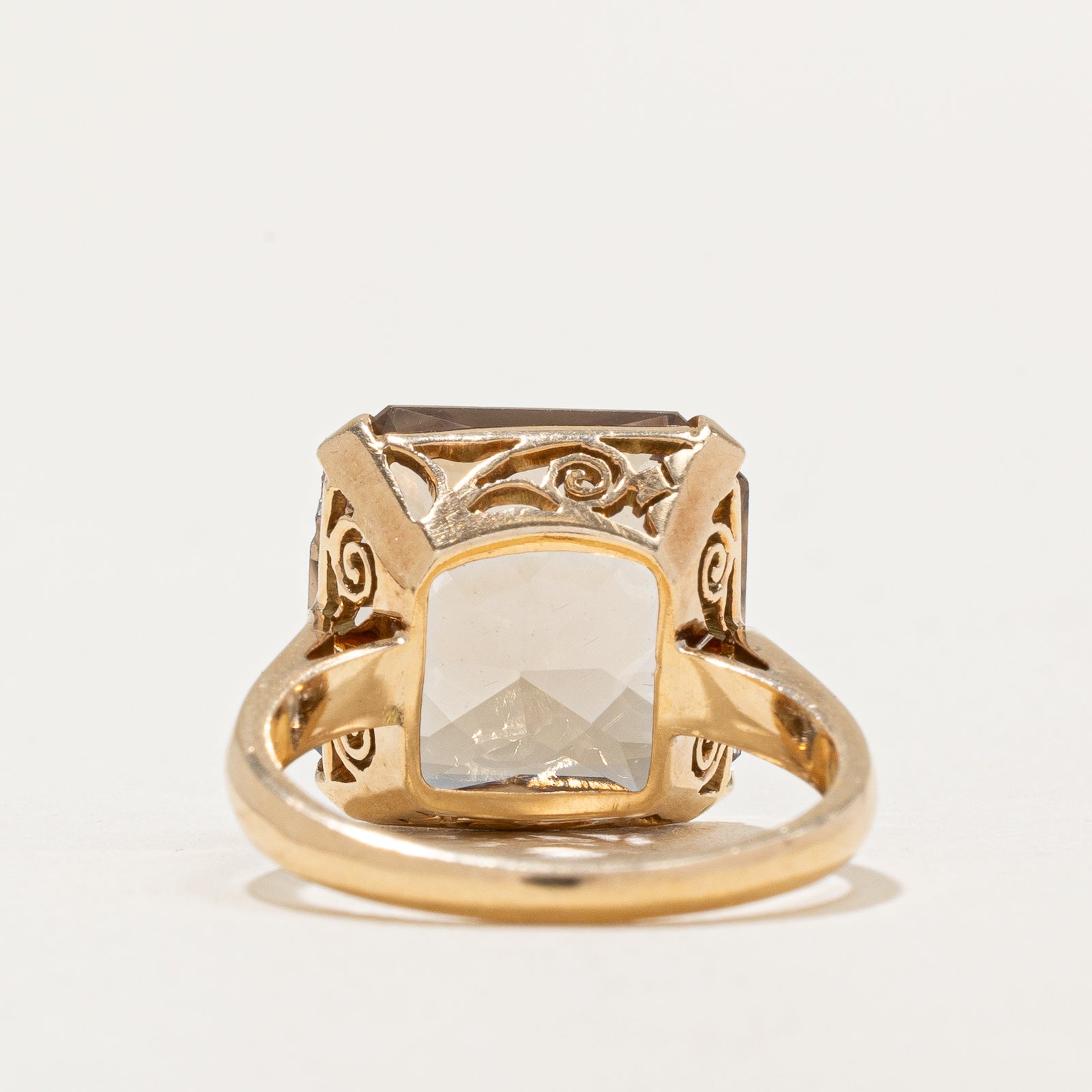 Quartz Cocktail Ring | 10.00ct | SZ 6.75 |