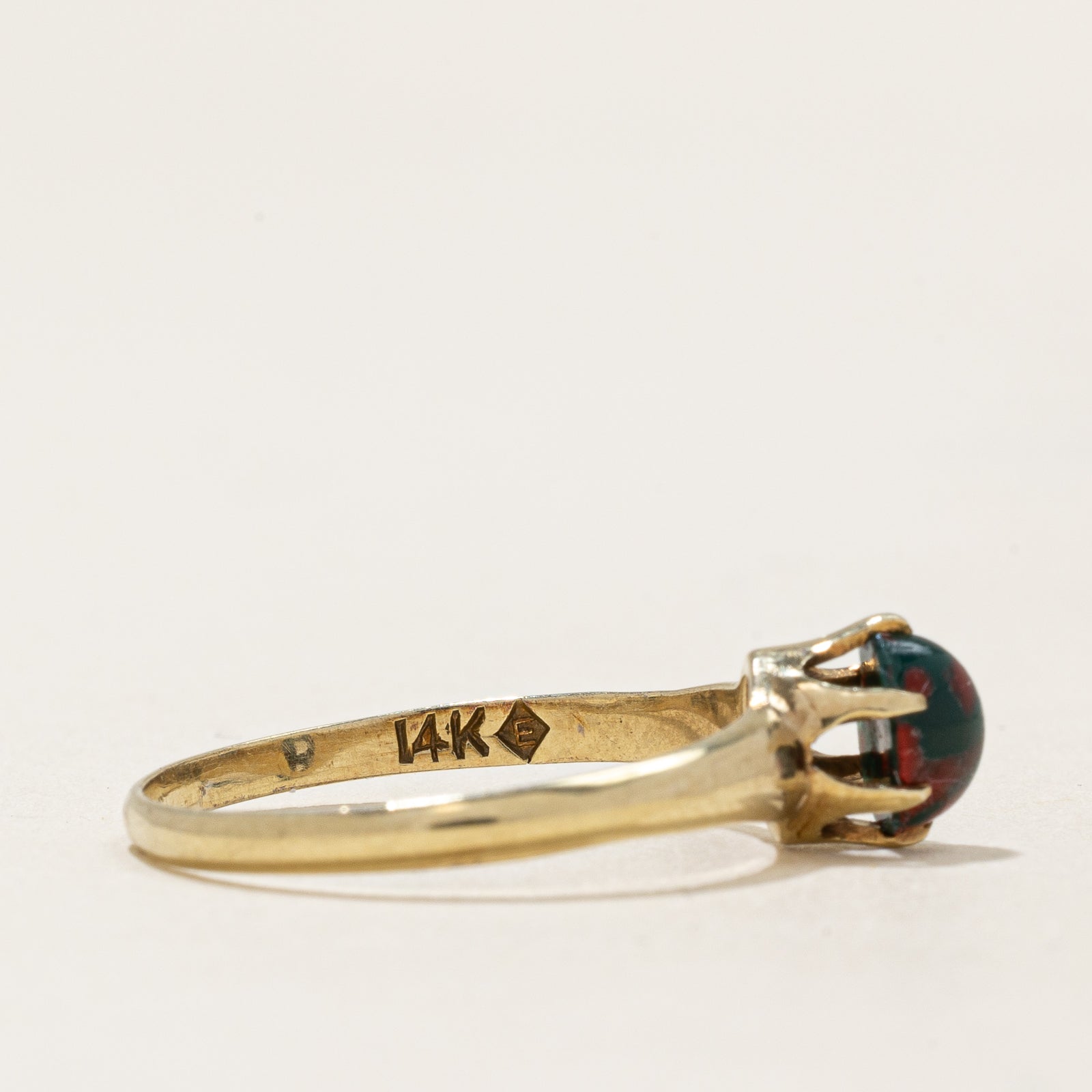 Imitation Bloodstone Ring | 0.45ct | SZ 8.25 |