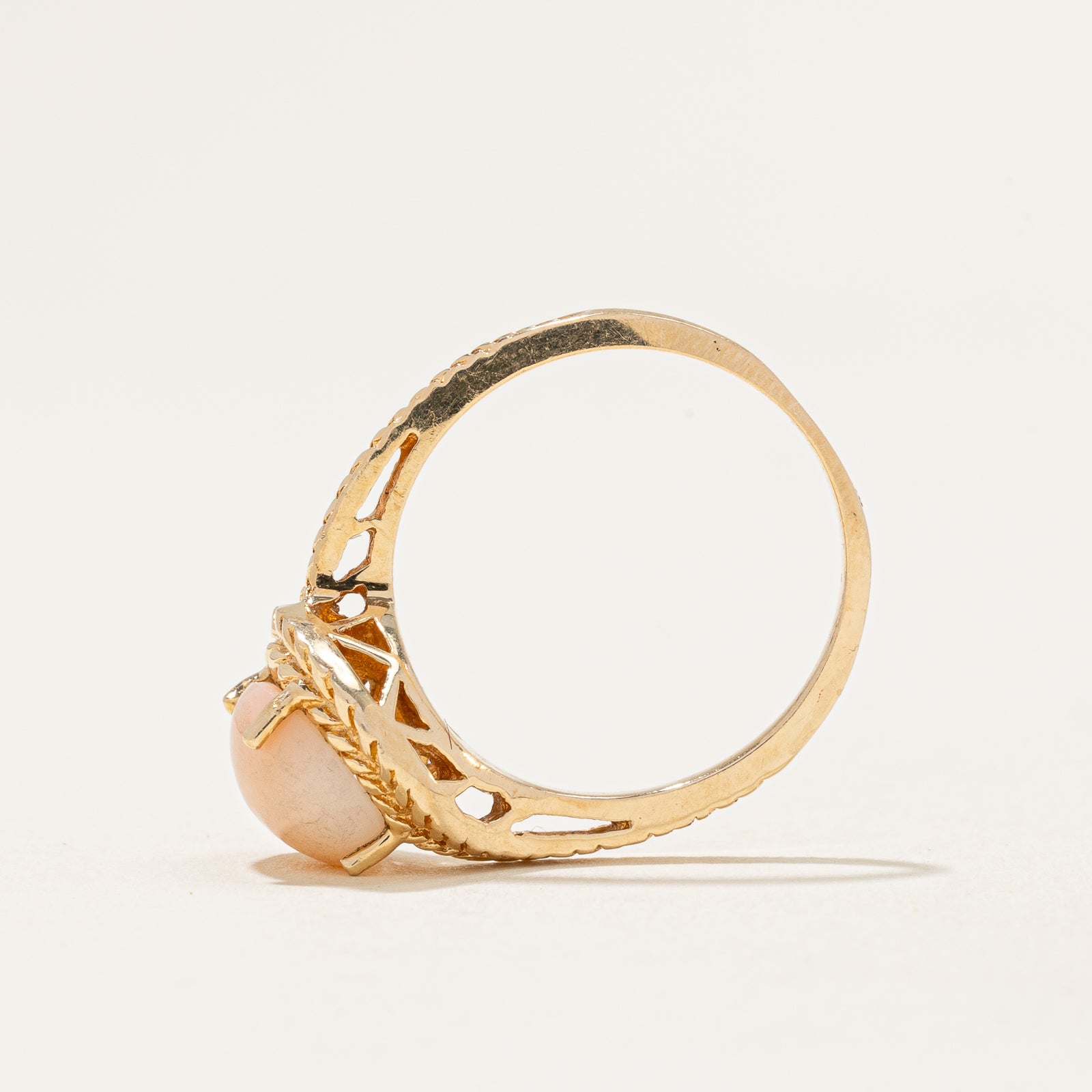 Coral Ring | SZ 6.75 |