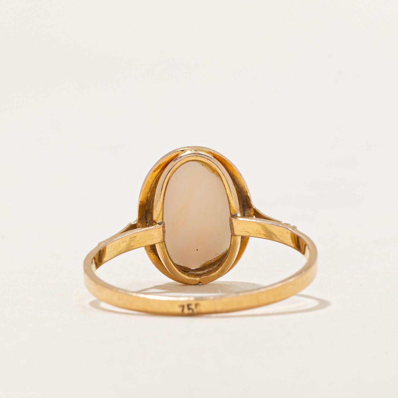 Coral Ring | SZ 6