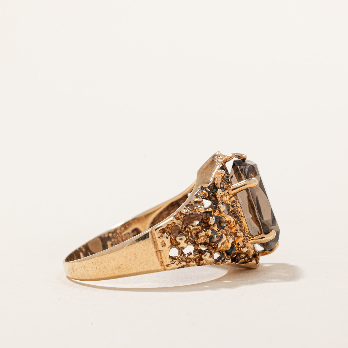 1972 London Smoky Quartz Cocktail Ring | 3.50ct | SZ 8.5 |