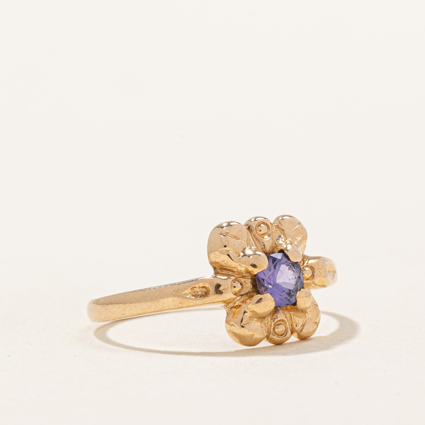 Synthetic Sapphire Ornate Ring | 0.25ct | SZ 5.25 |