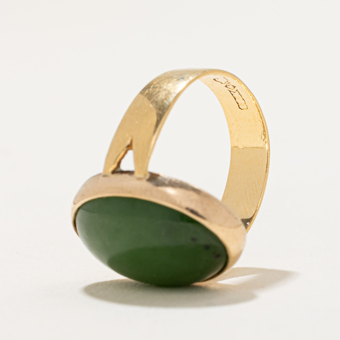 Nephrite Cocktail Ring | 7.80ct | SZ 6 |