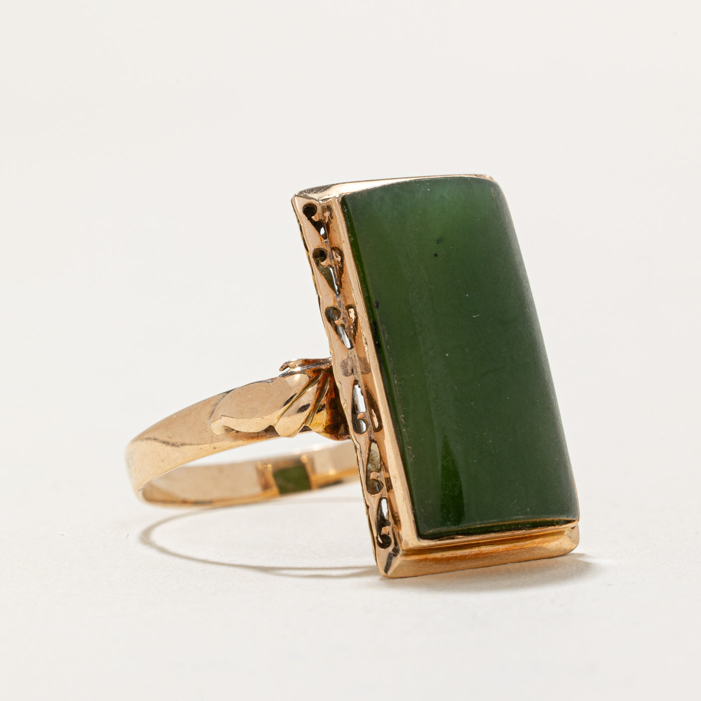 Nephrite Cocktail Ring | 8.00ct | SZ 10.5 |