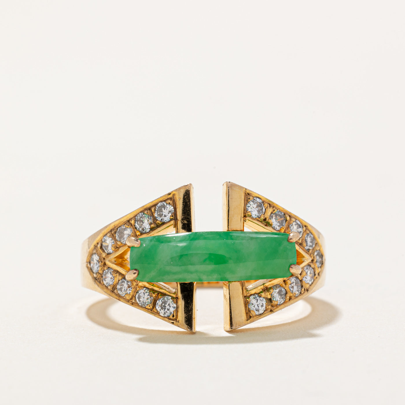 Bague cocktail en jadéite et diamants | 1,00 ct, 0,18 ct au total | Taille 5,75 | 