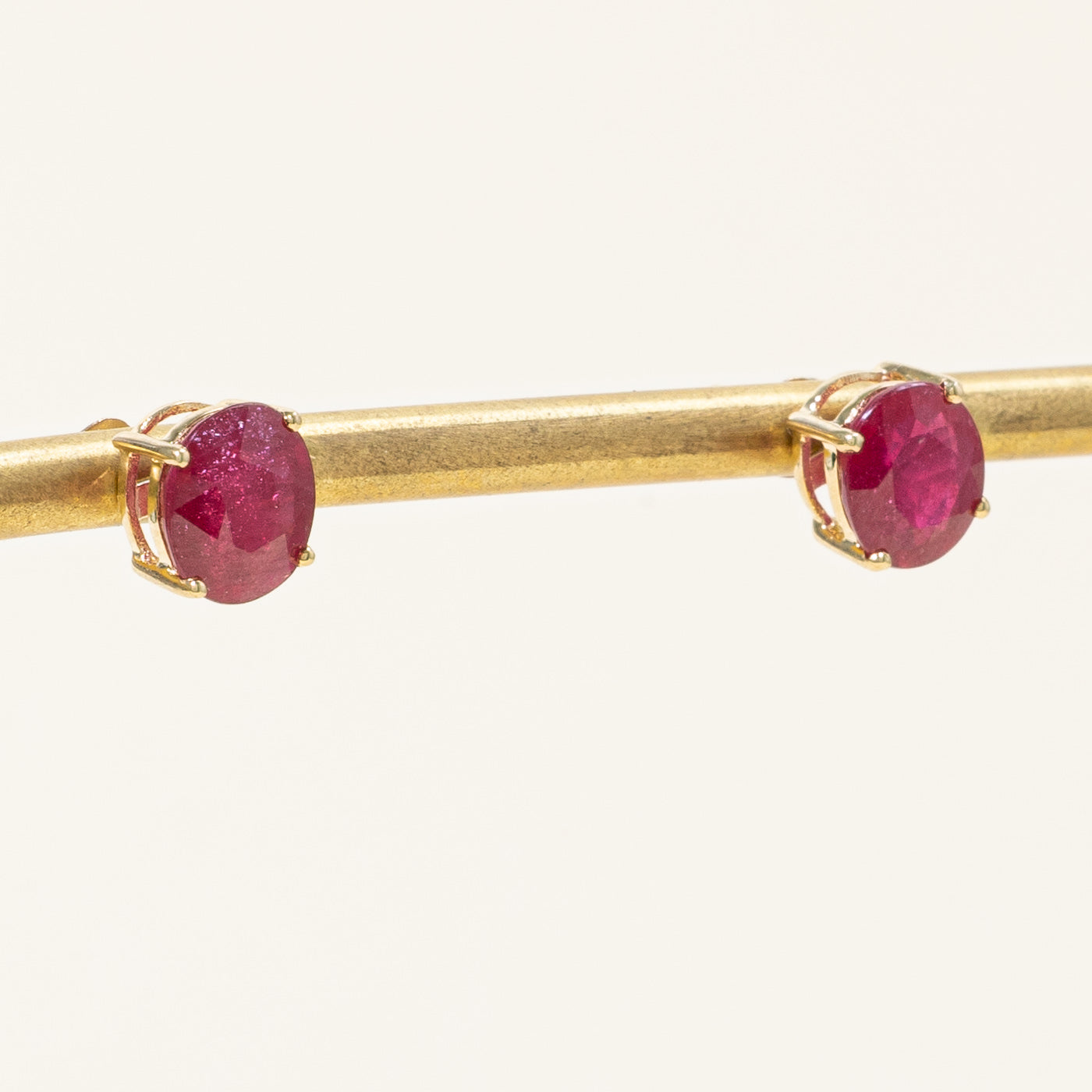 Boucles d'oreilles rubis à clarté améliorée | 3,60 ct | 