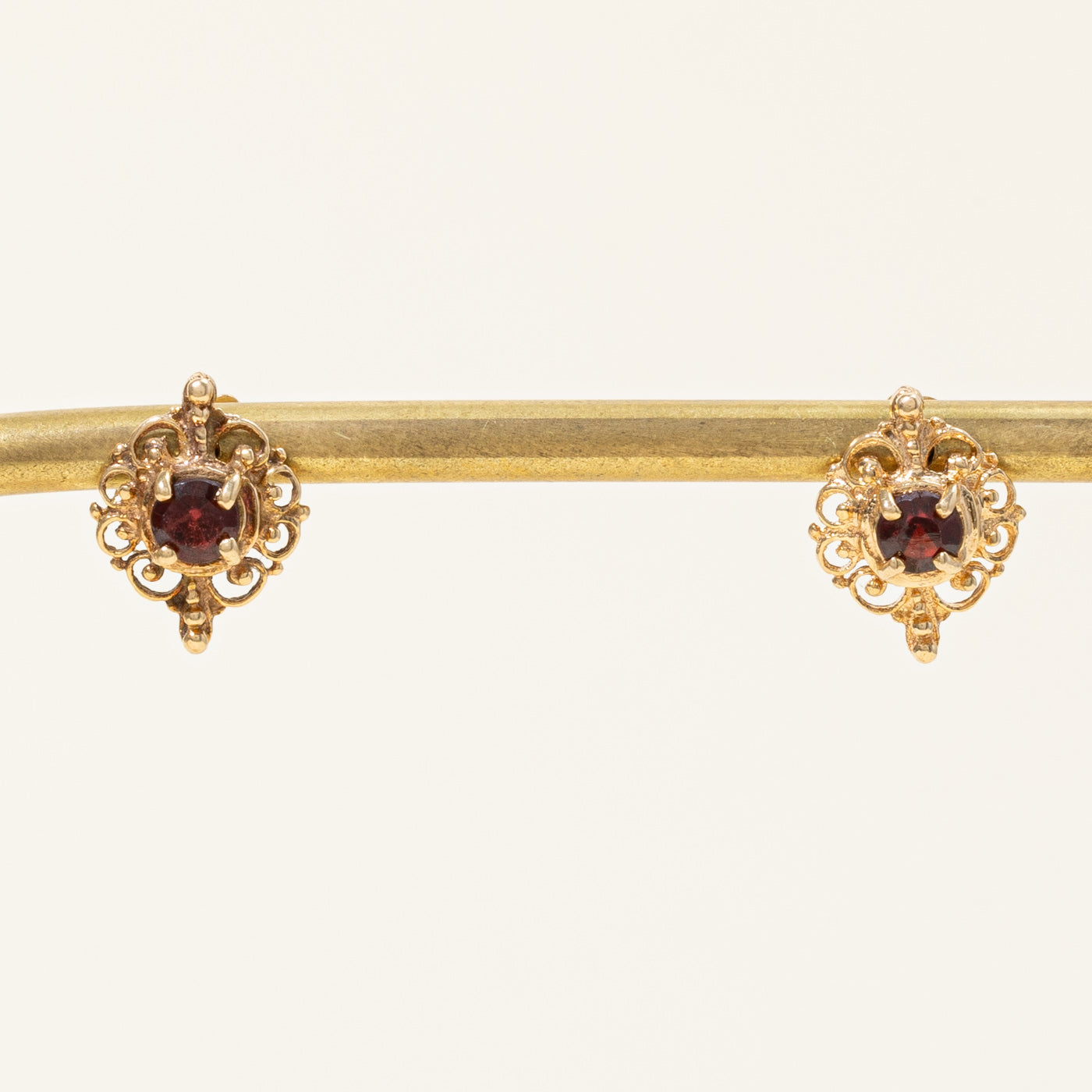 Garnet Stud Earrings | 0.64ctw |