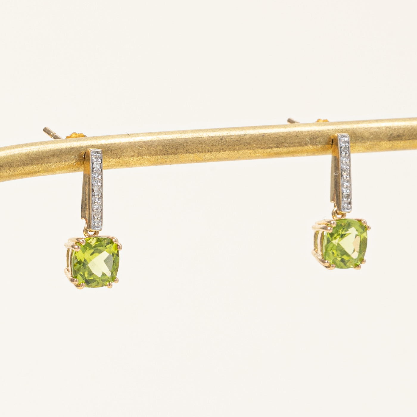Peridot & Diamond Earrings | 2.00ctw, 0.02ctw |