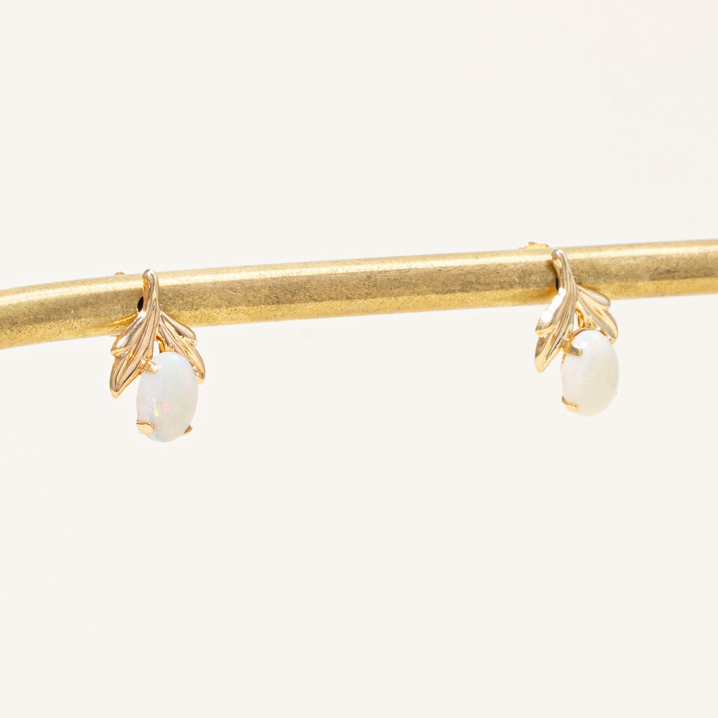 Opal Earrings | 0.60ctw |
