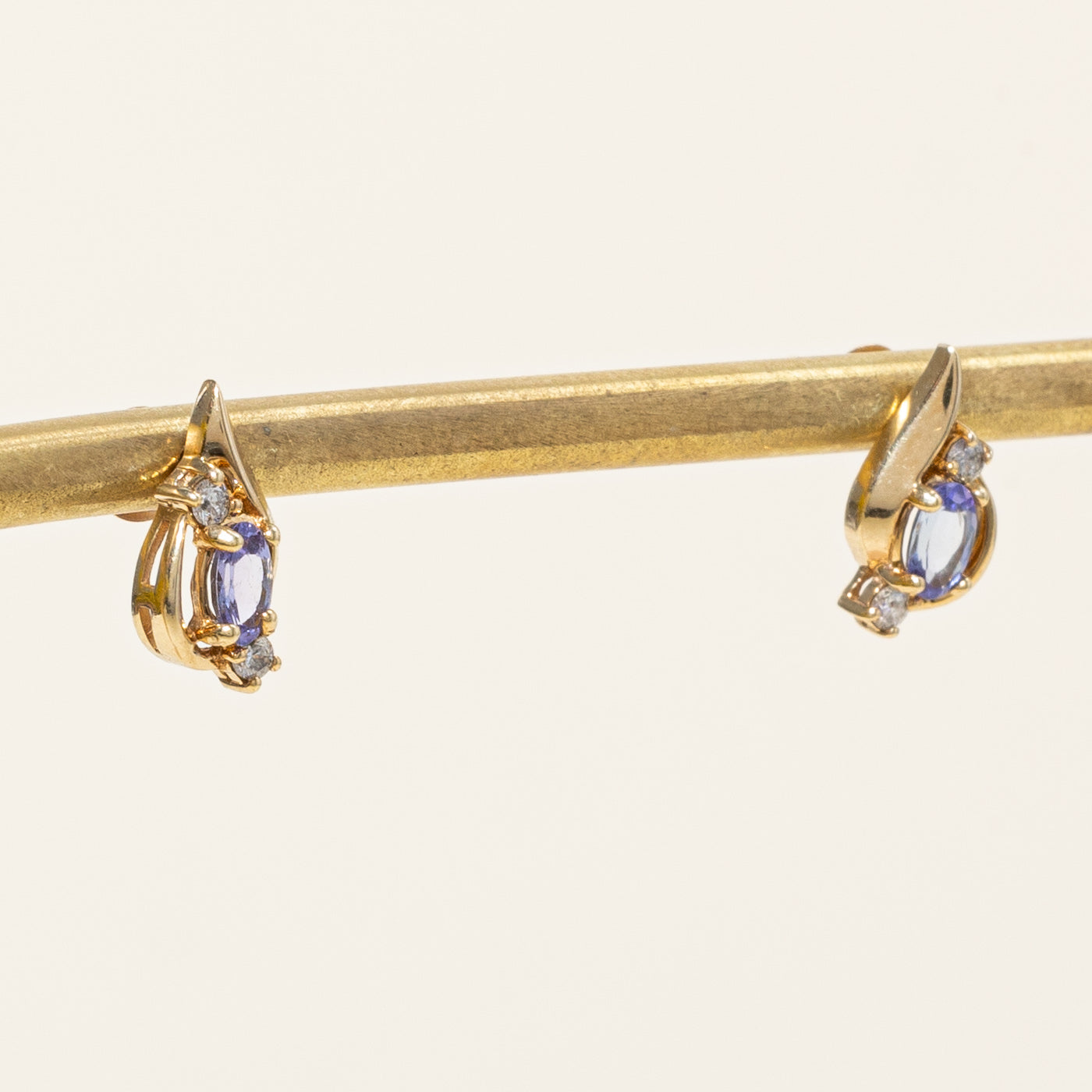 Tanzanite & Diamond Earrings | 0.36ctw, 0.08ctw |