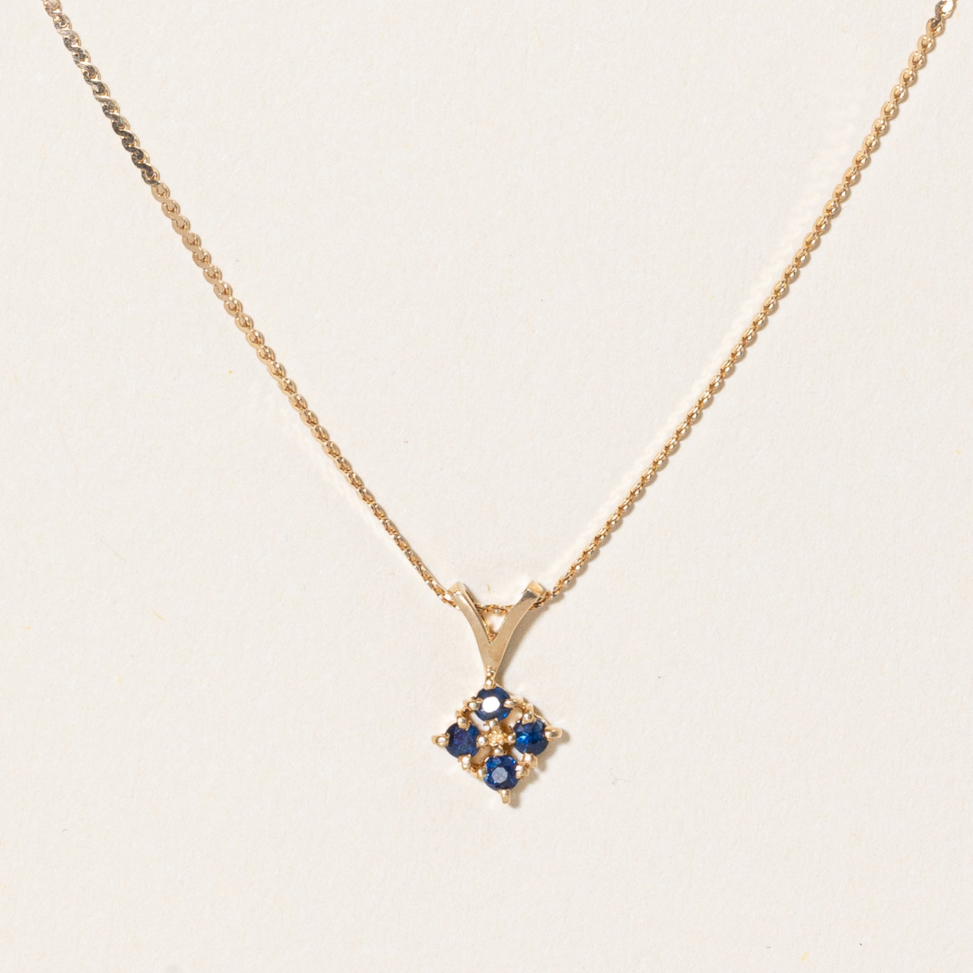 Blue Sapphire Pendant Necklace | 0.17ctw | 18" |