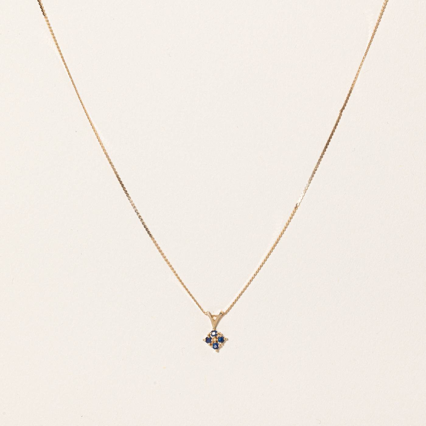 Blue Sapphire Pendant Necklace | 0.17ctw | 18" |