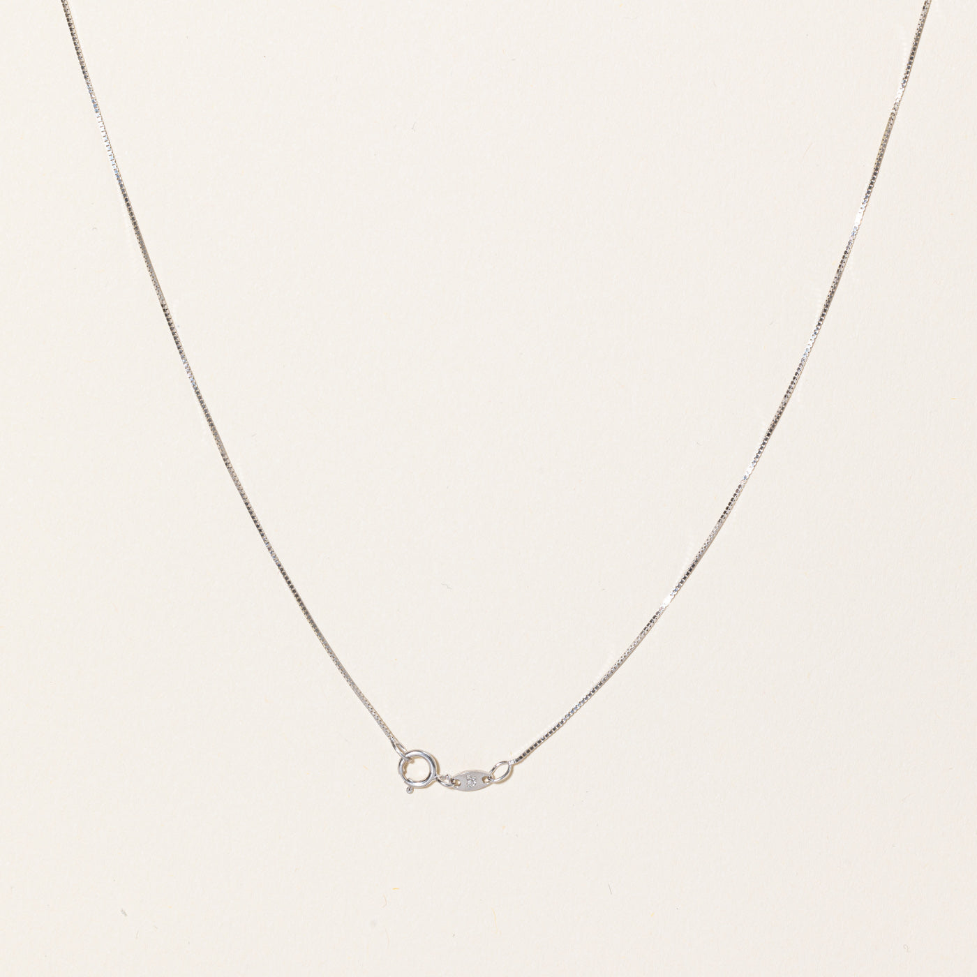 Collier pendentif diamant bleu et blanc | 0,12 ct, 0,12 ct | 45,7 cm | 