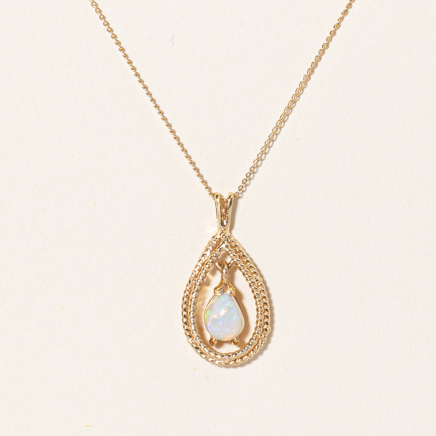 Opal Pendant Necklace | 0.50ct | 16" |