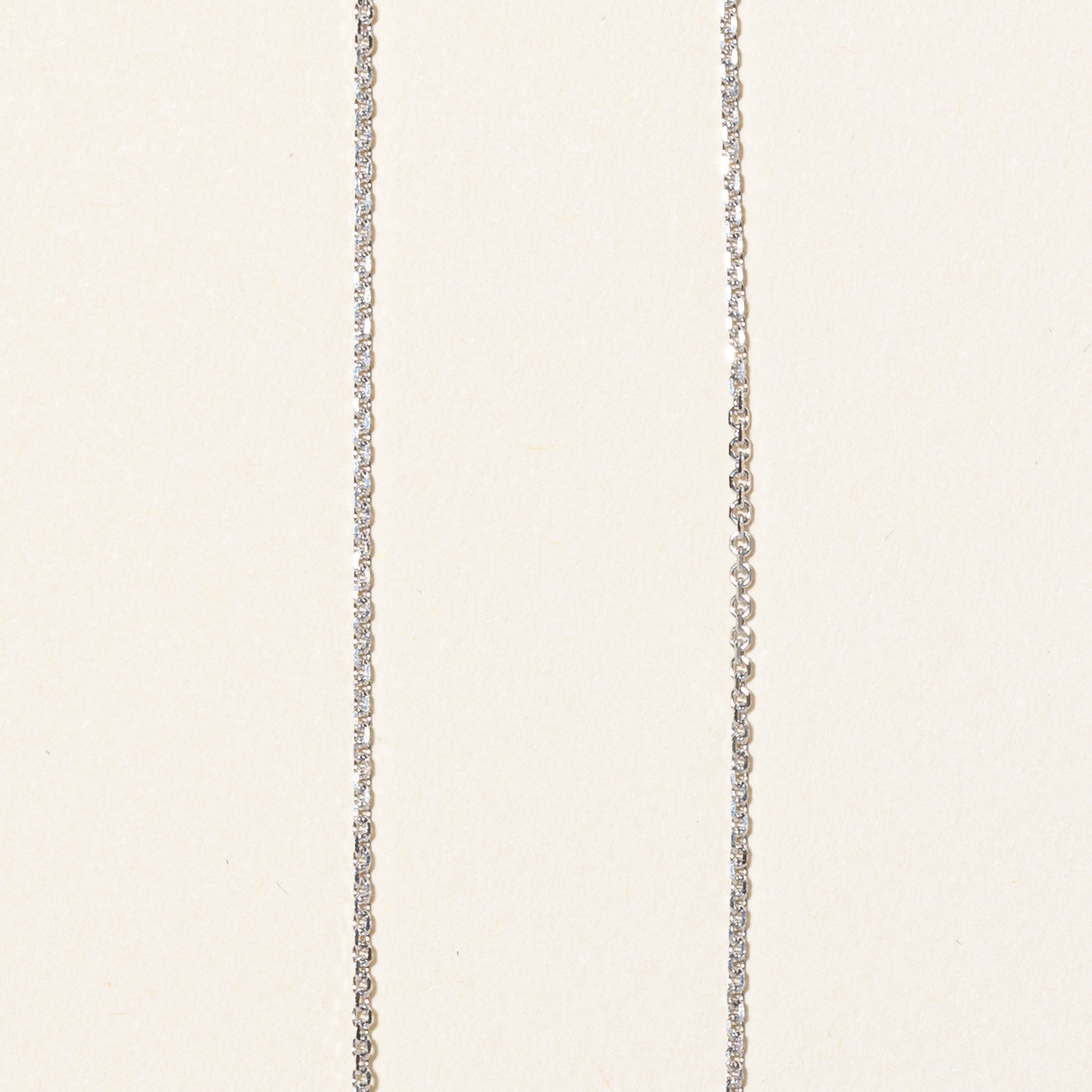 Collier pendentif couronne saphir et diamants | 0,55 ct, 0,45 ct | 40,6 cm | 