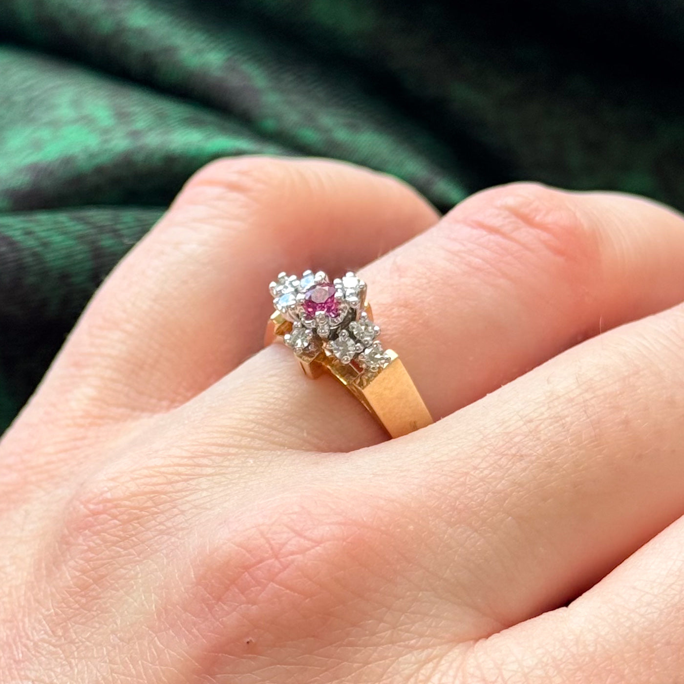 Ruby & Diamond Cocktail Ring | 0.12ct, 0.12ctw | SZ 6 |