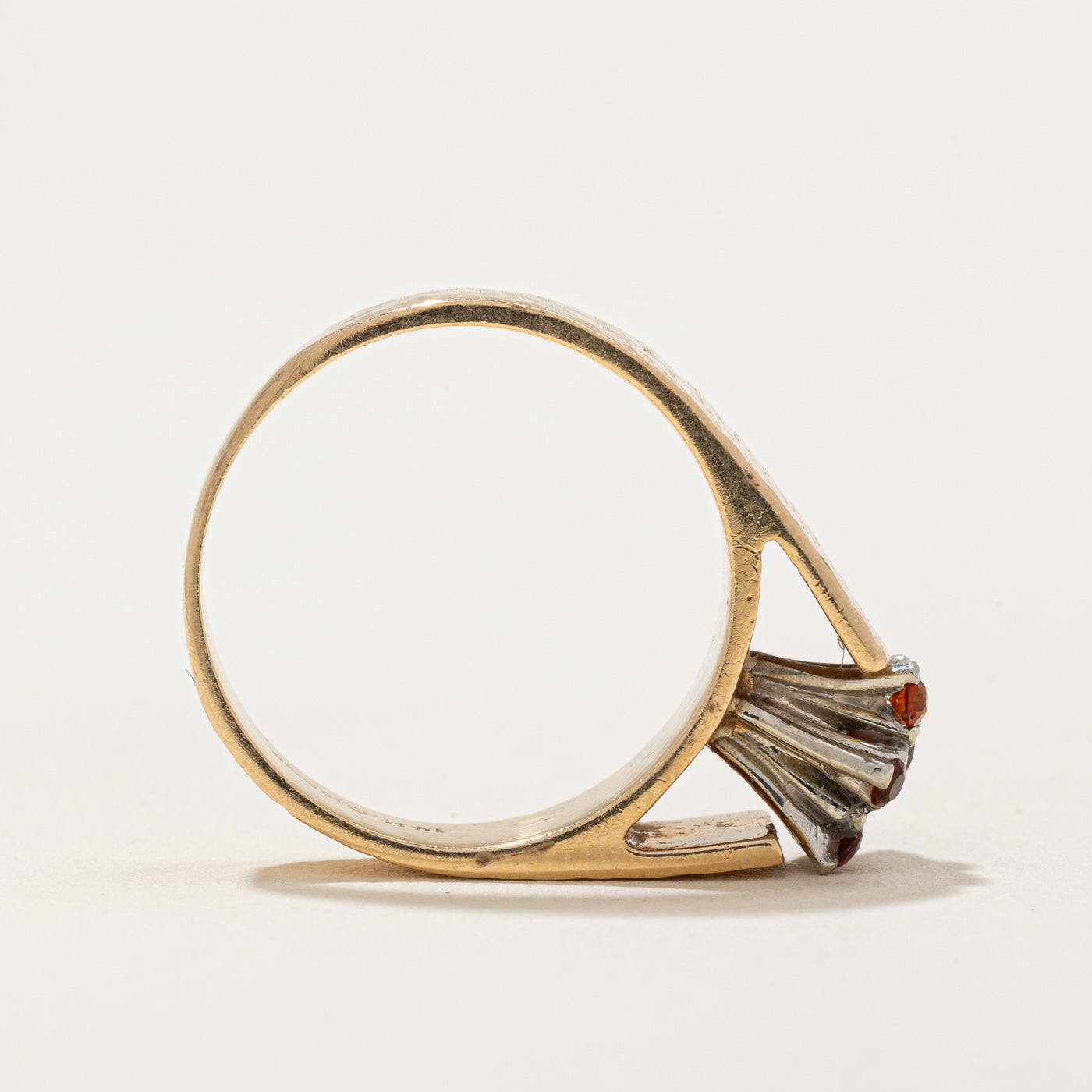 Garnet Cocktail Ring | 0.25ctw | SZ 5.5 |