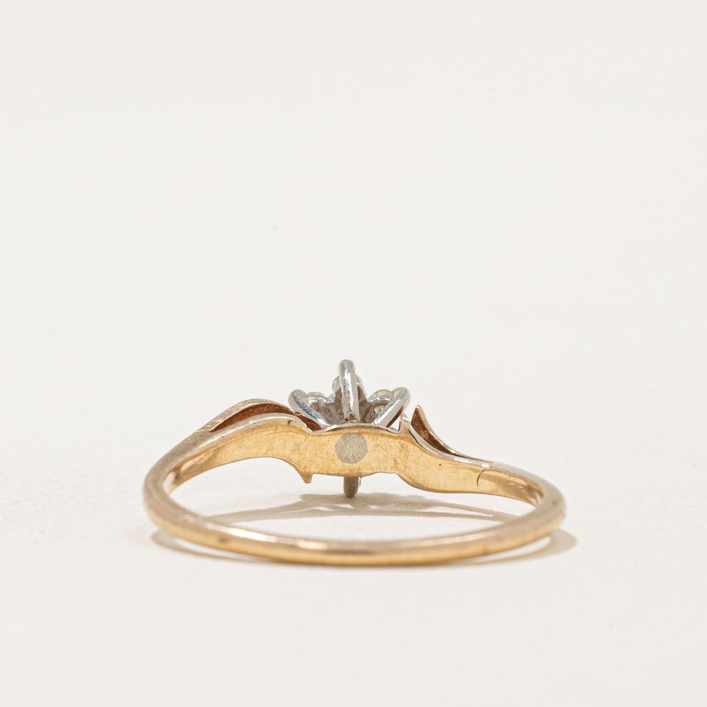 Diamond & Ruby Ring | 0.06ctw, 0.01ct | SZ 5.5 |
